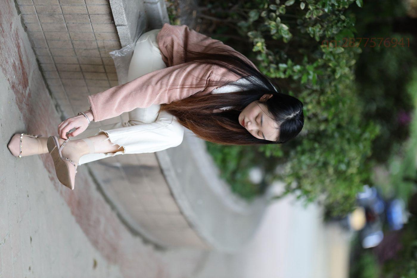 2020-11活动-大西瓜爱牙膏 2020年11月 02 户外短肉丝 [135P]插图3