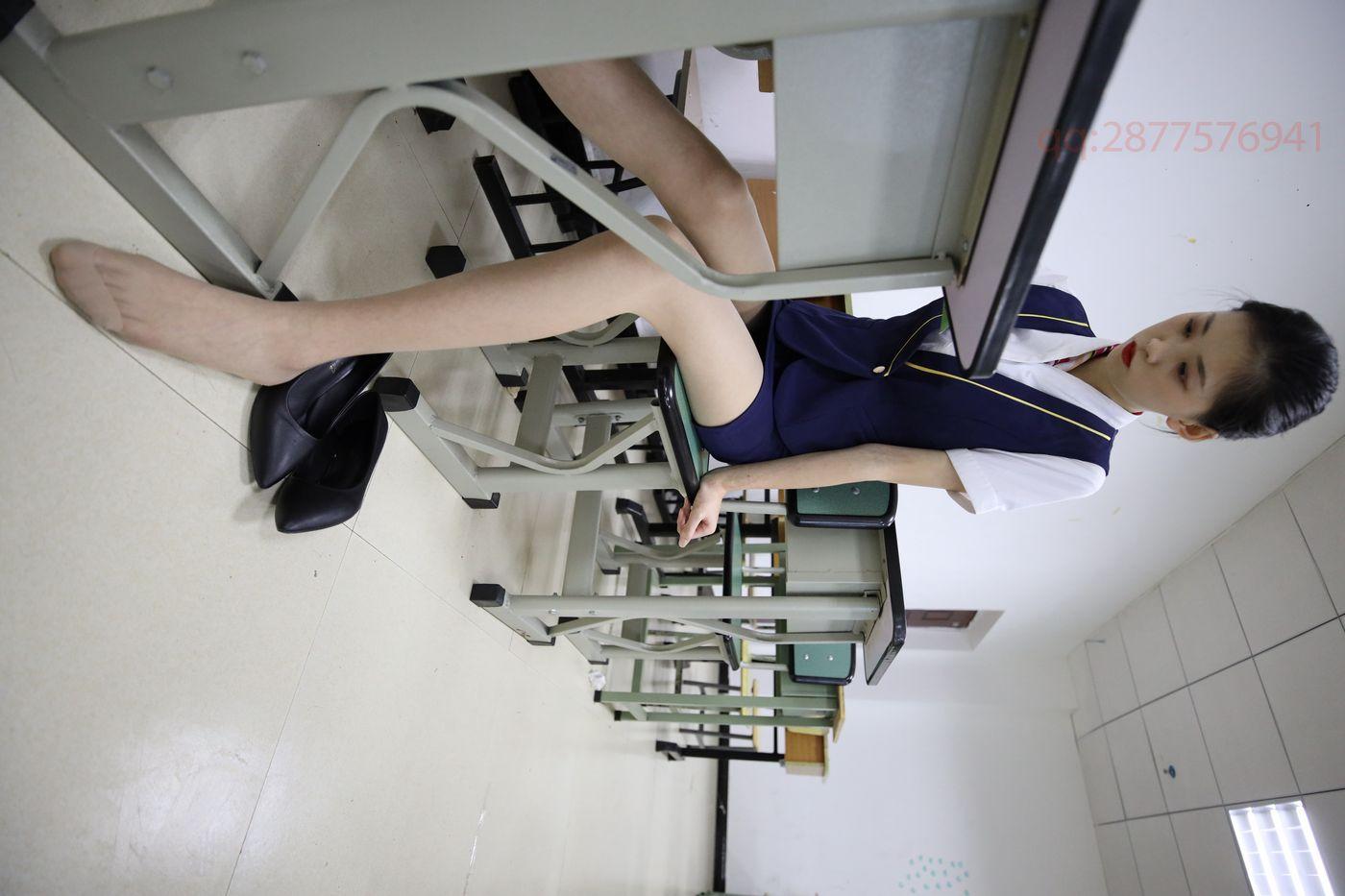 2021-01活动-大西瓜爱牙膏 2021年01月 01 教室空姐制服 [2][128P]插图8