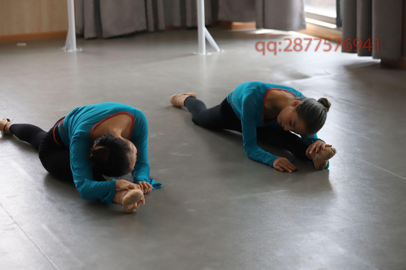 2021-03活动-大西瓜爱牙膏 2021 03月活动 07 模特5 舞蹈双人船袜 [4][132P]插图