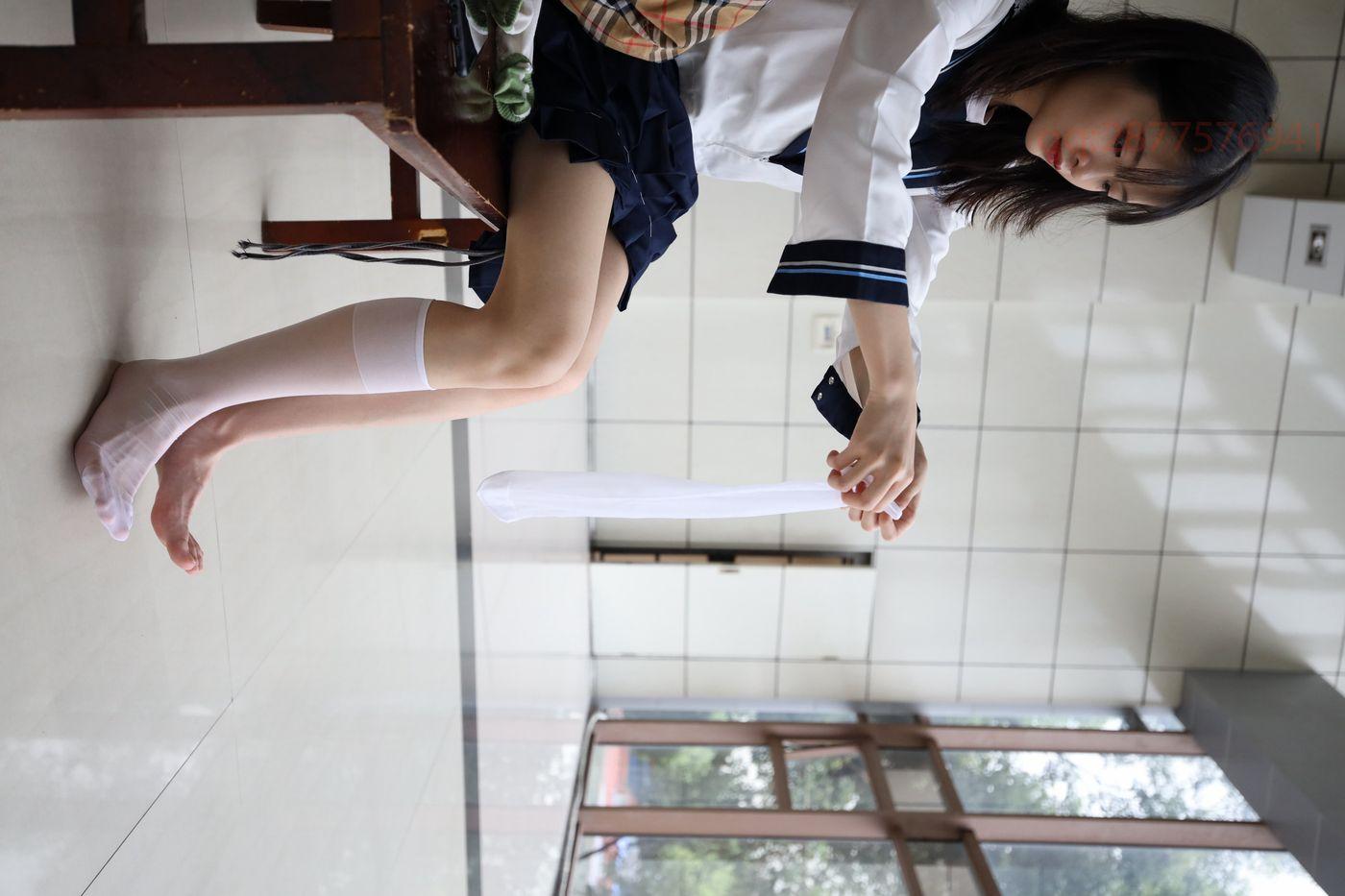 2020-10活动-大西瓜爱牙膏 2020年10月 01水手服过膝白丝 [97P]插图8