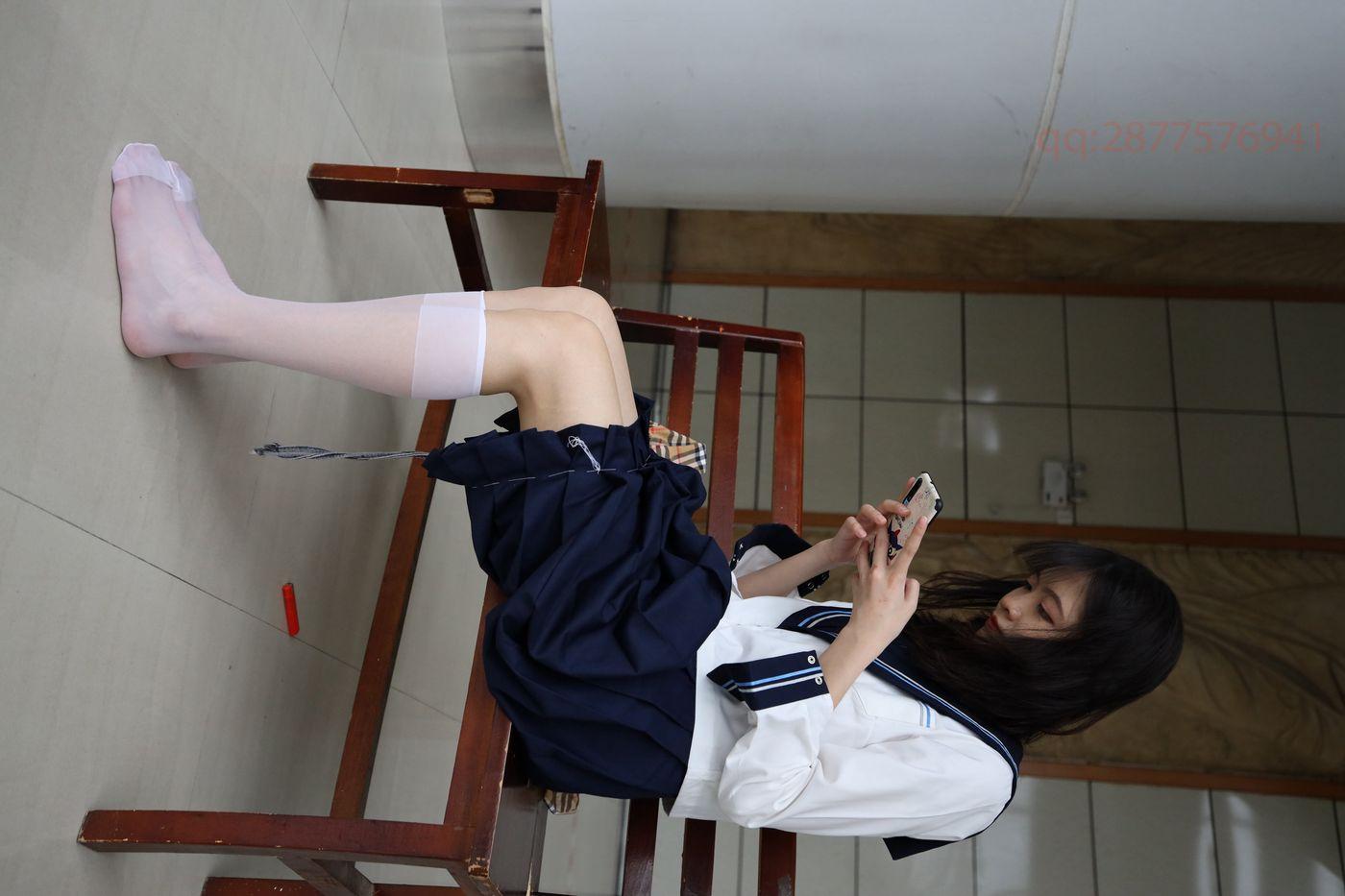 2020-10活动-大西瓜爱牙膏 2020年10月 01水手服过膝白丝 [97P]插图6