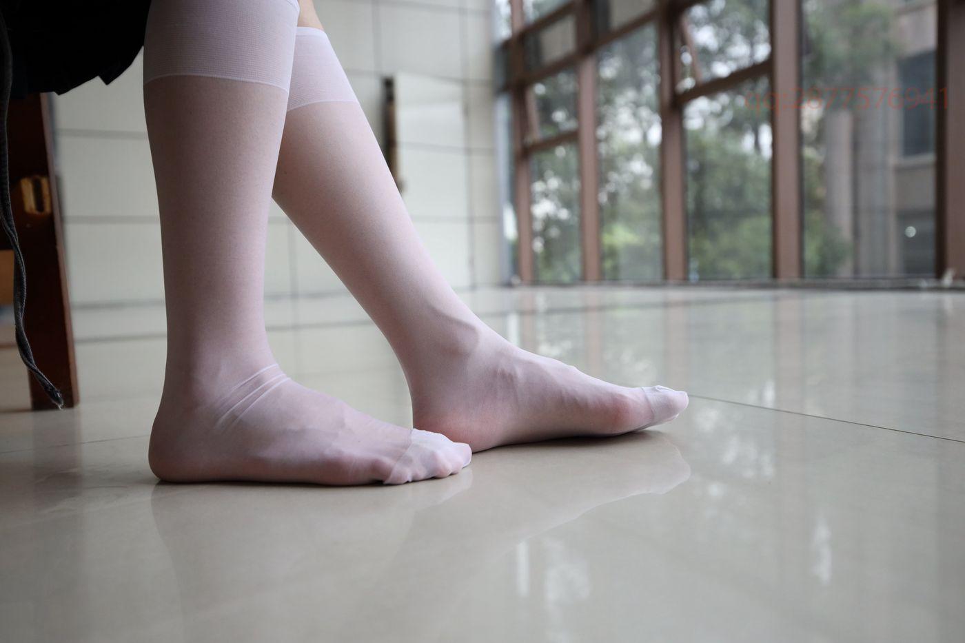 2020-10活动-大西瓜爱牙膏 2020年10月 01水手服过膝白丝 [97P]插图4