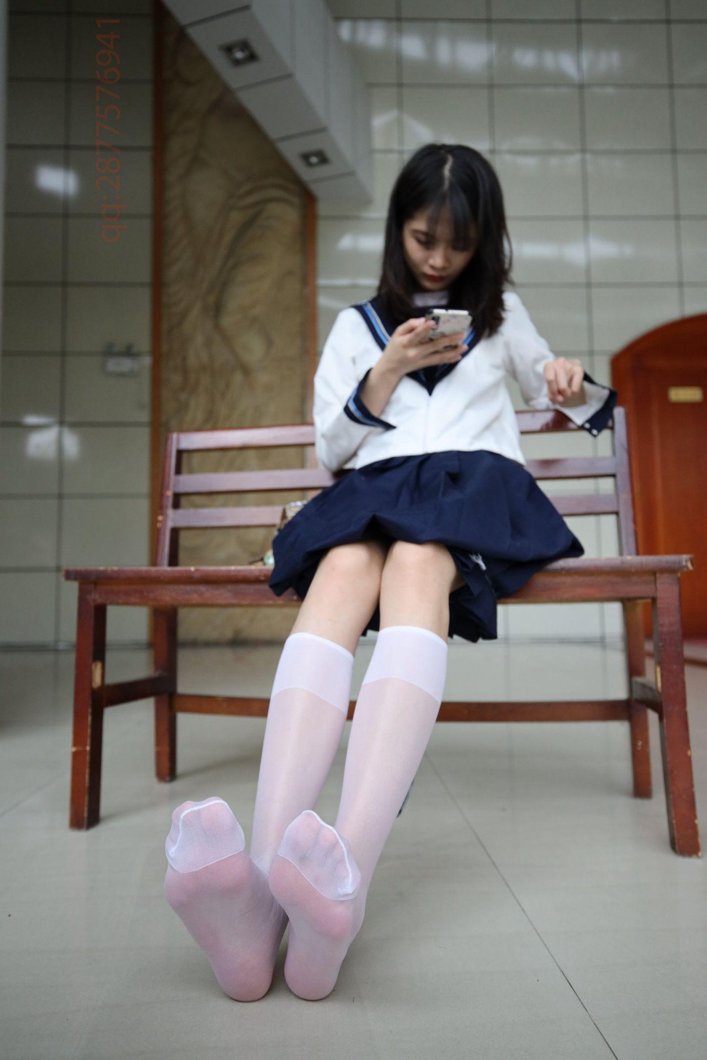 2020-10活动-大西瓜爱牙膏 2020年10月 01水手服过膝白丝 [97P]插图9