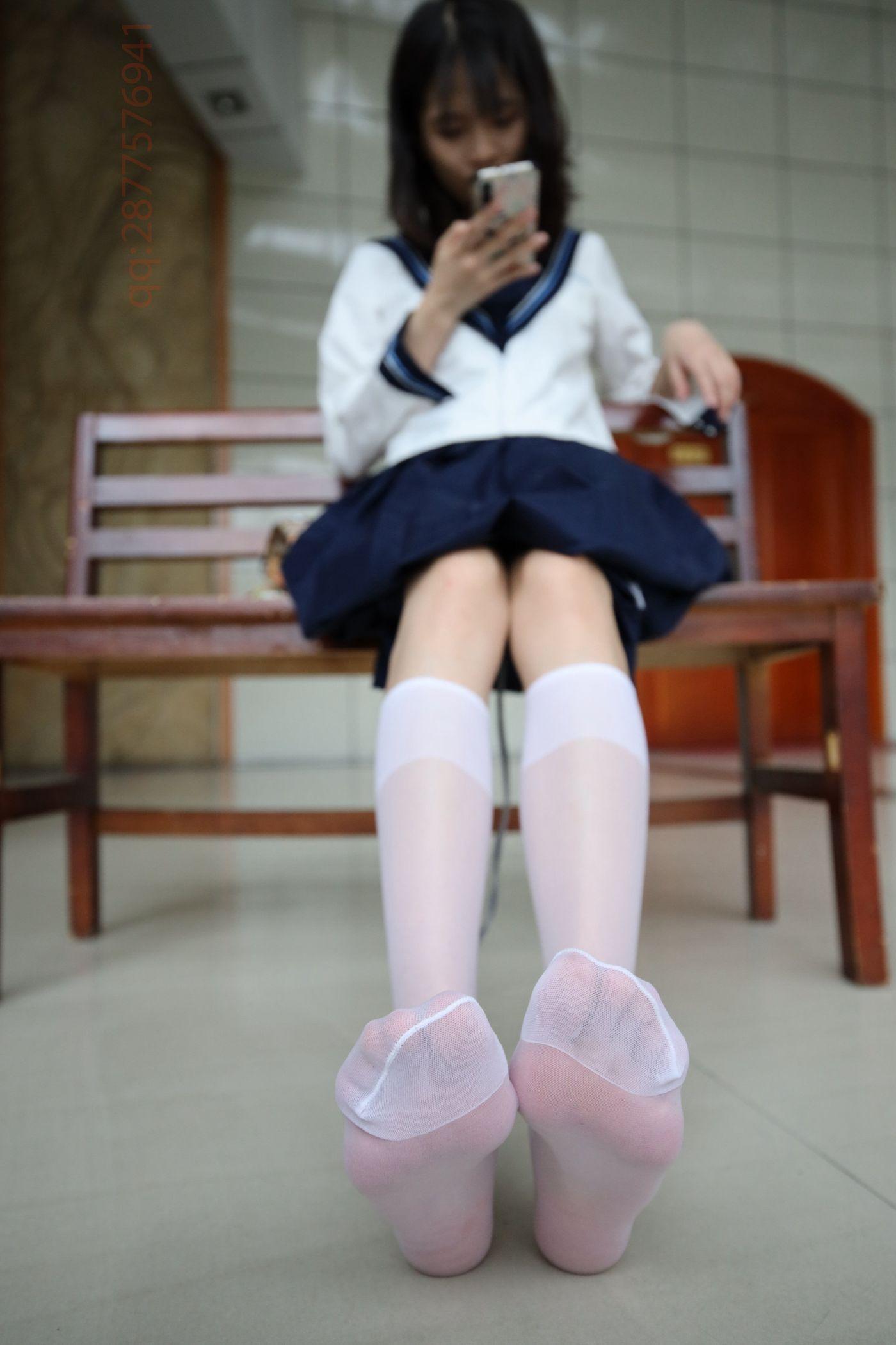 2020-10活动-大西瓜爱牙膏 2020年10月 01水手服过膝白丝 [97P]插图7