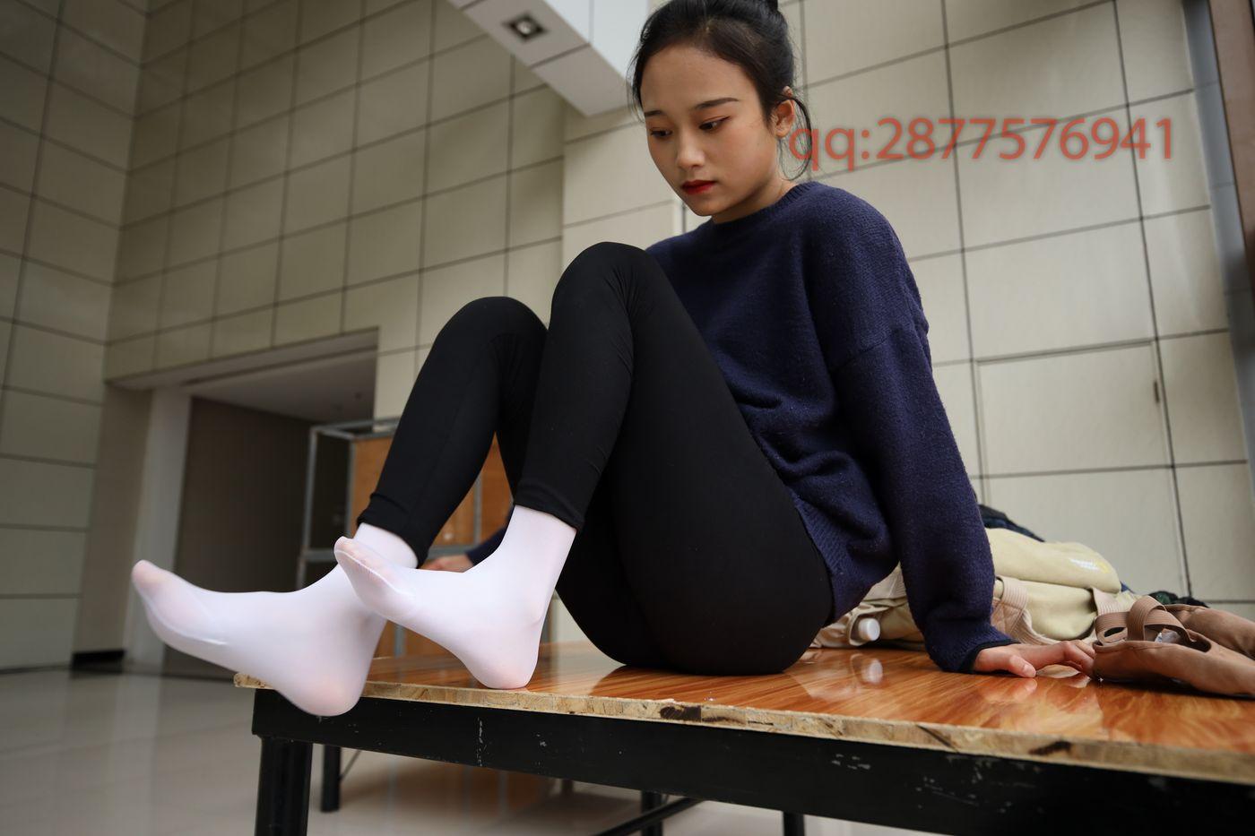 2021-05活动-大西瓜爱牙膏 2021 05月活动 03 模特2 瑜伽裤白丝 [160P]插图4