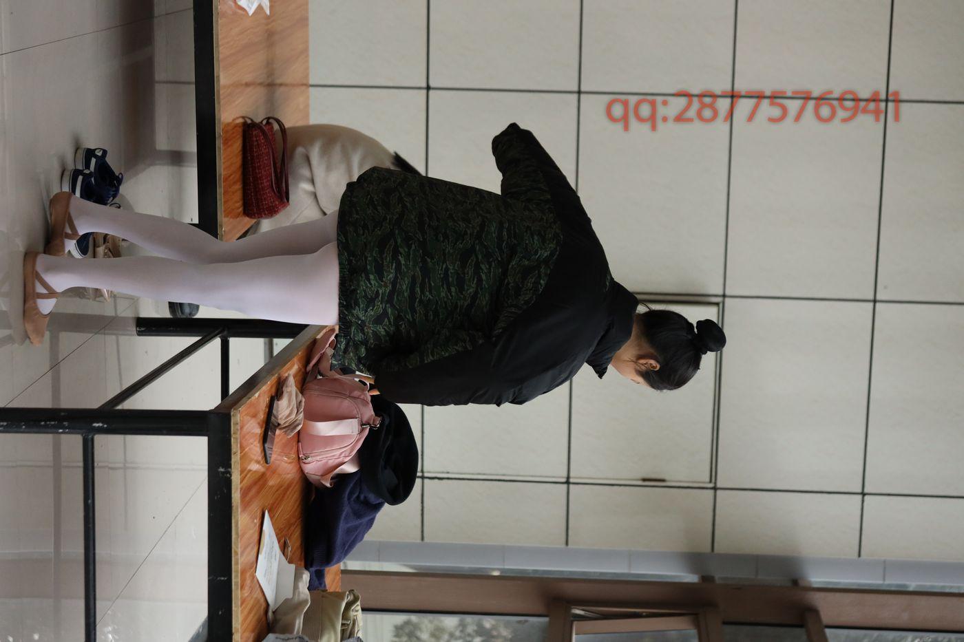 2021-05活动-大西瓜爱牙膏 2021 05月活动 03 模特2 瑜伽裤白丝 [160P]插图2
