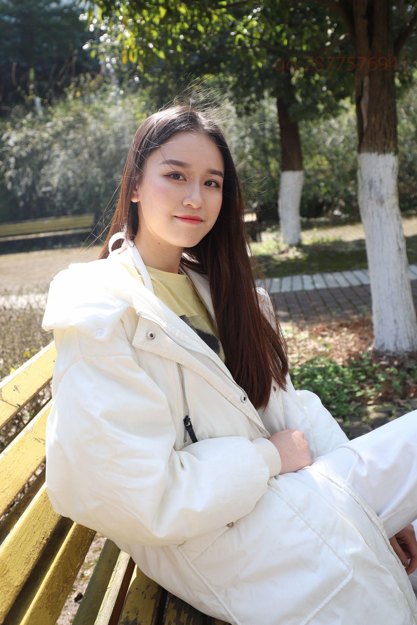 2020-12活动-大西瓜爱牙膏 2020年12月 01 校园户外裤里丝 [182P]插图8