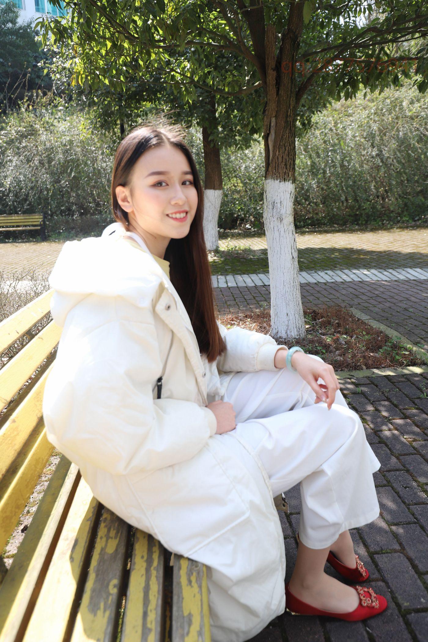 2020-12活动-大西瓜爱牙膏 2020年12月 01 校园户外裤里丝 [182P]插图9