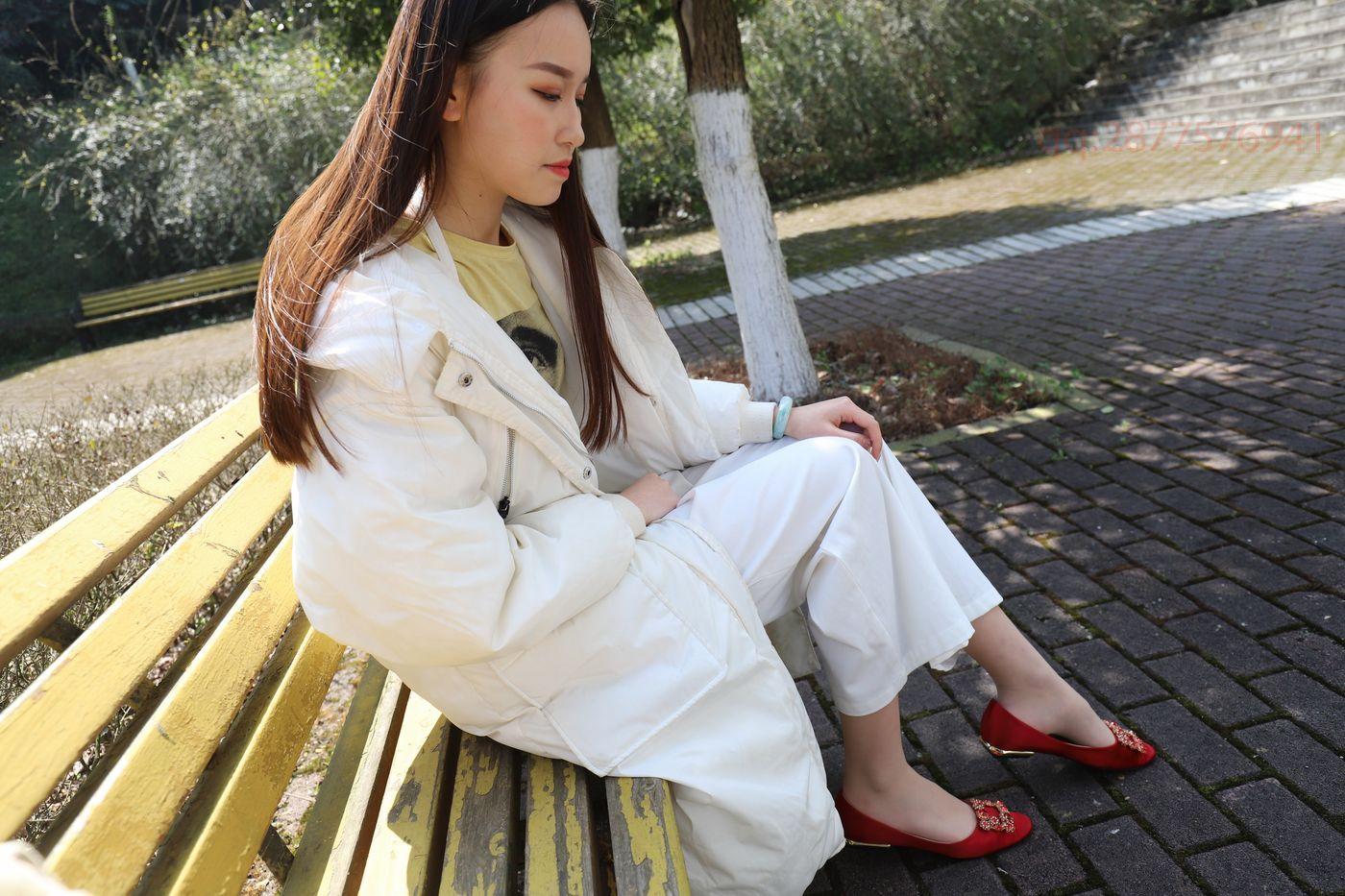 2020-12活动-大西瓜爱牙膏 2020年12月 01 校园户外裤里丝 [182P]插图4