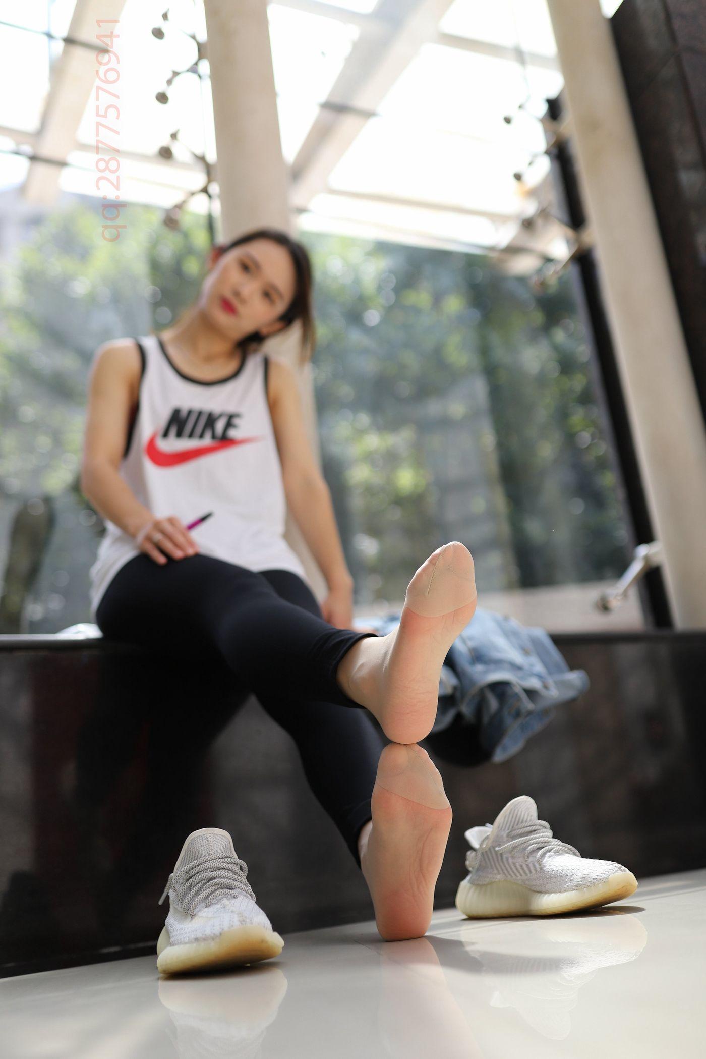 2020-10活动-大西瓜爱牙膏 2020年10月 02运动服短丝 [76P]插图2