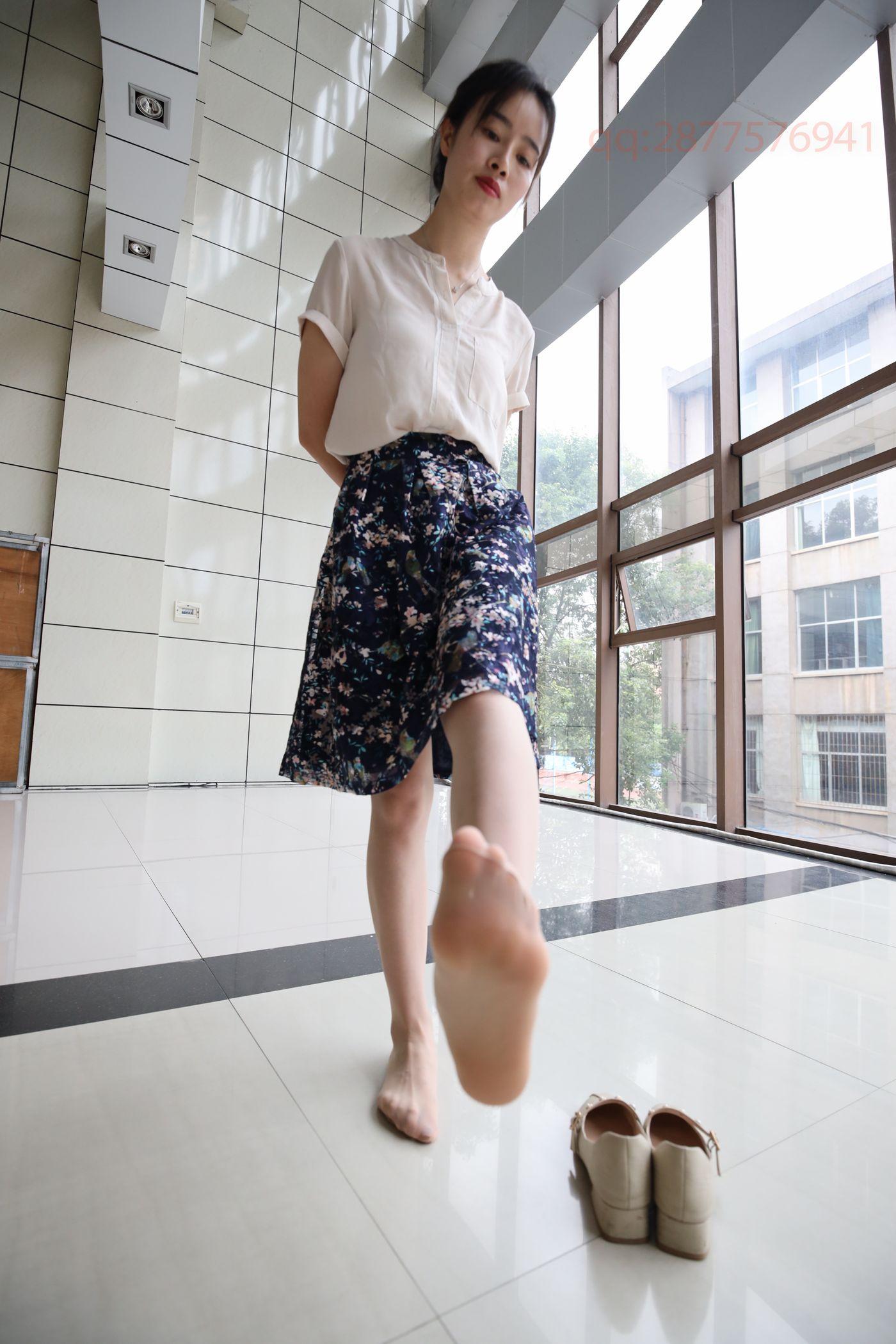 2021-05活动-大西瓜爱牙膏 2021 05月活动 01 模特1 碎花长裙肉丝 [1][118P]插图2