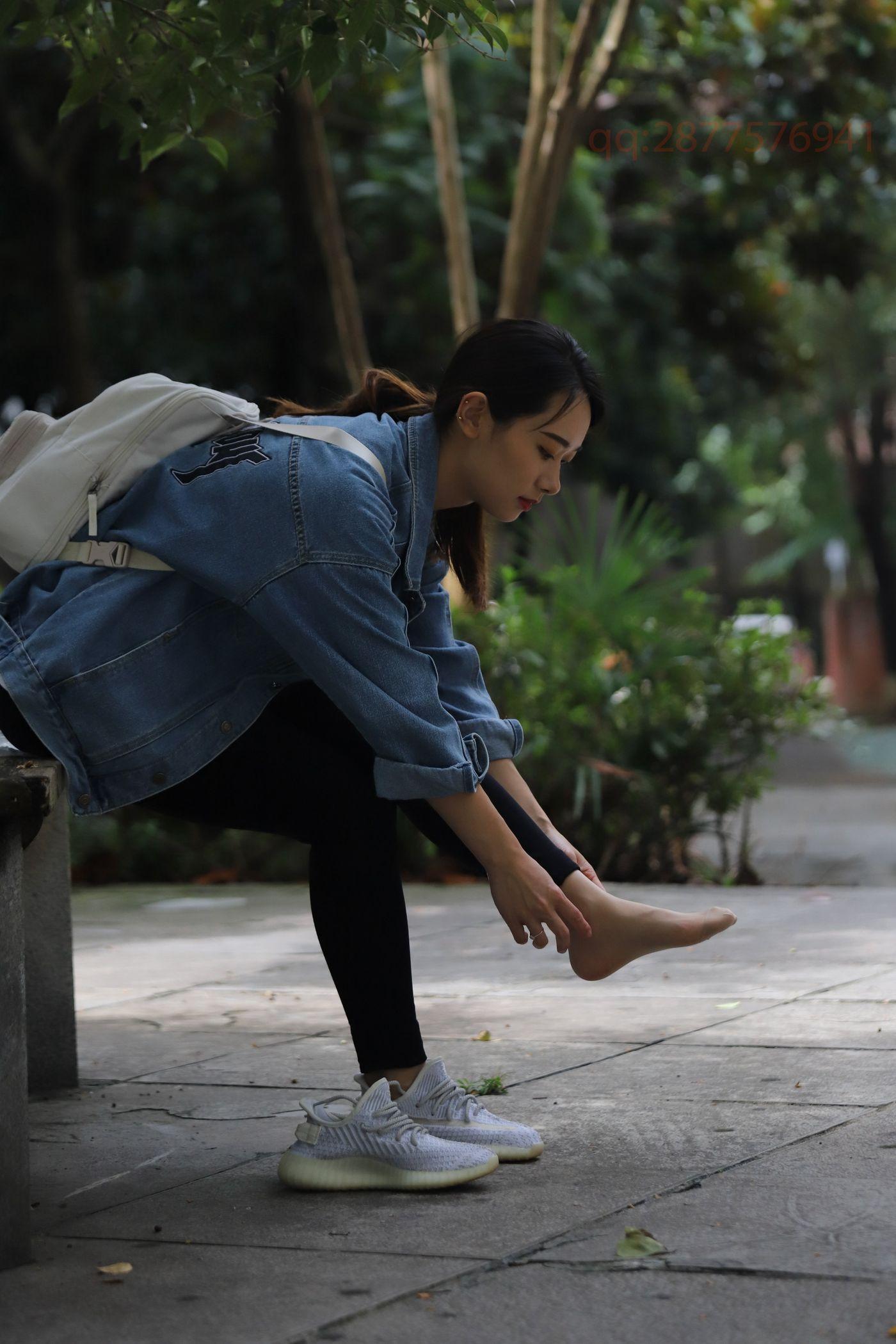 2020-10活动-大西瓜爱牙膏 2020年10月 03户外短丝 [2][129P]插图1