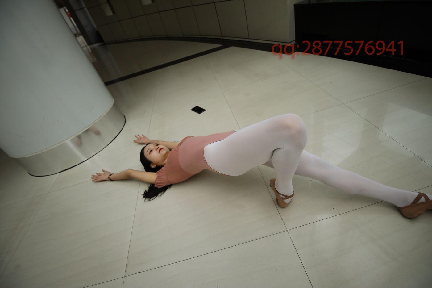 2021-05活动-大西瓜爱牙膏 2021 05月活动 02 模特2 舞蹈服白丝 [134P]插图5