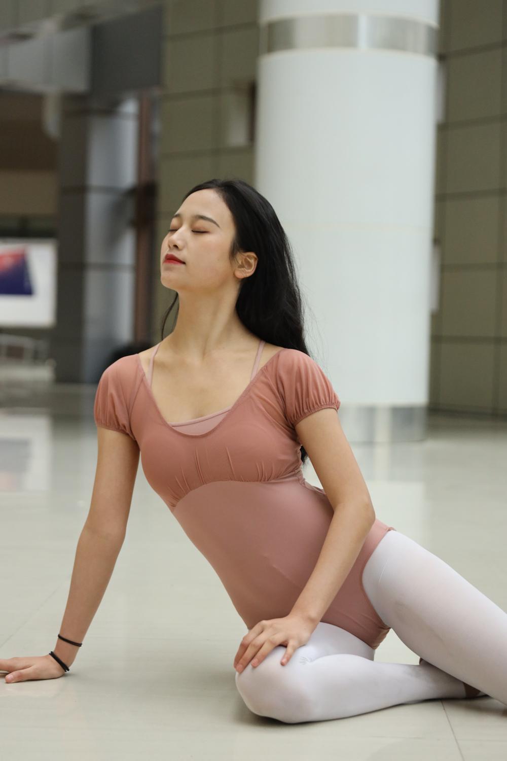 2021-05活动-大西瓜爱牙膏 2021 05月活动 02 模特2 舞蹈服白丝 [134P]插图5