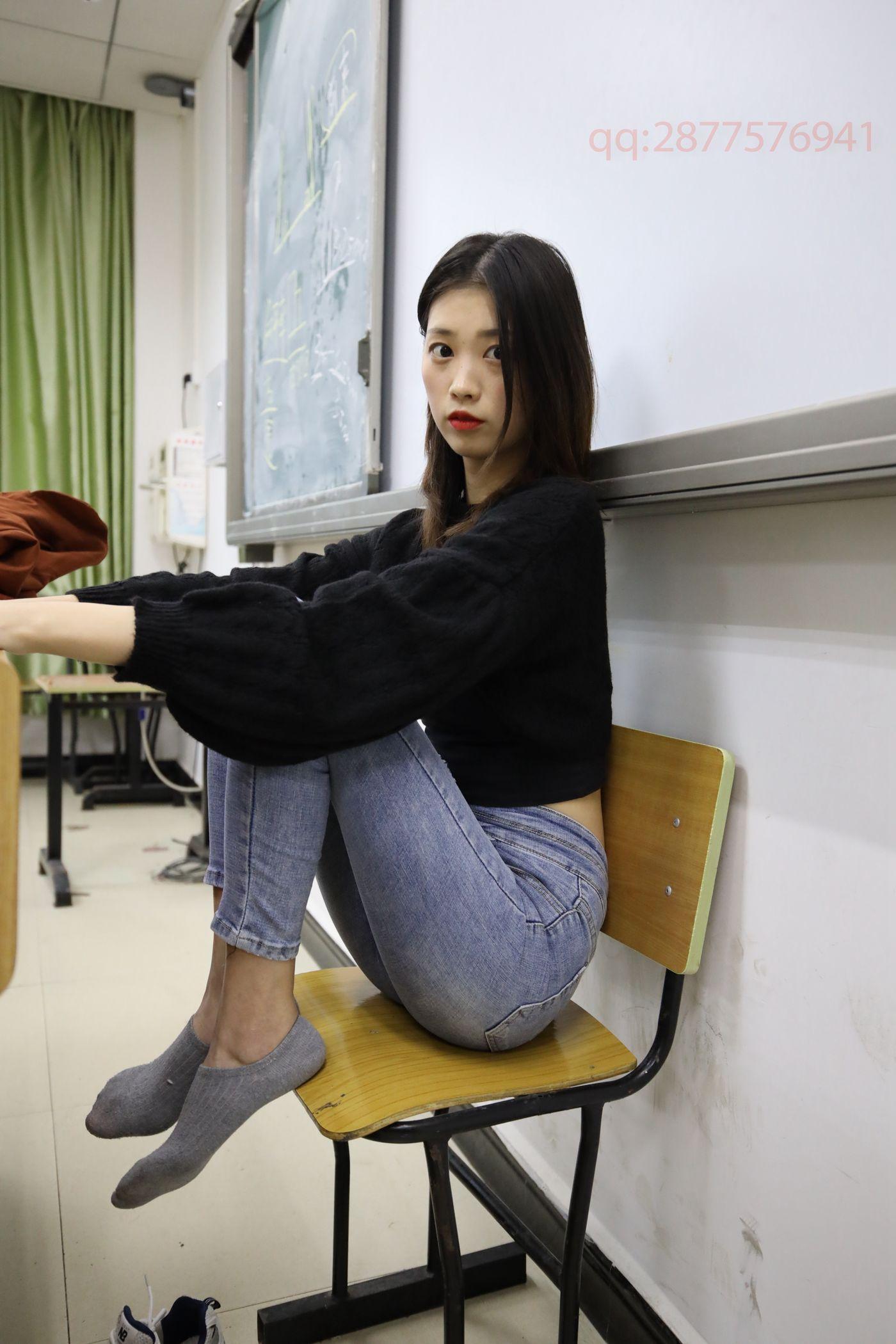 2021-01活动-大西瓜爱牙膏 2021年01月 04 教室短袜 [88P]插图7