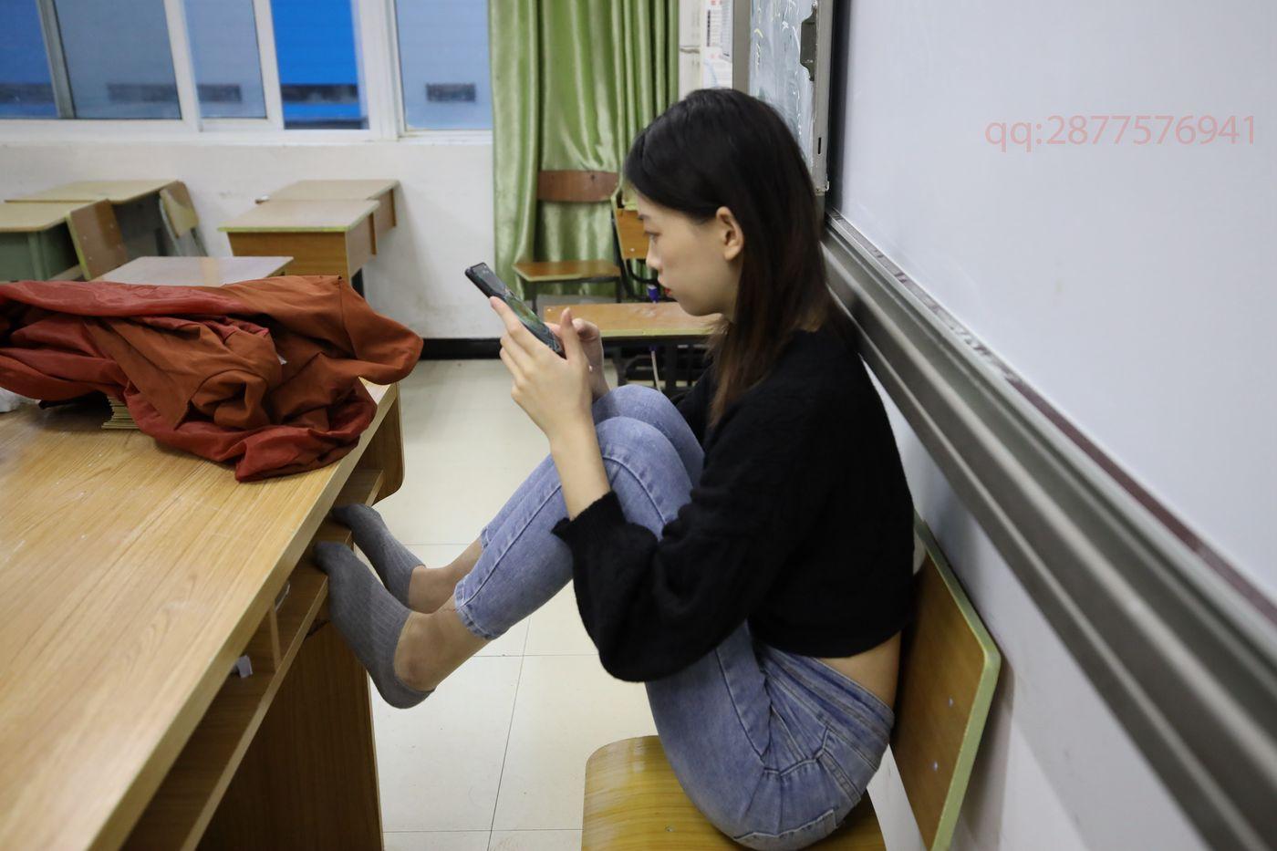 2021-01活动-大西瓜爱牙膏 2021年01月 04 教室短袜 [88P]插图7