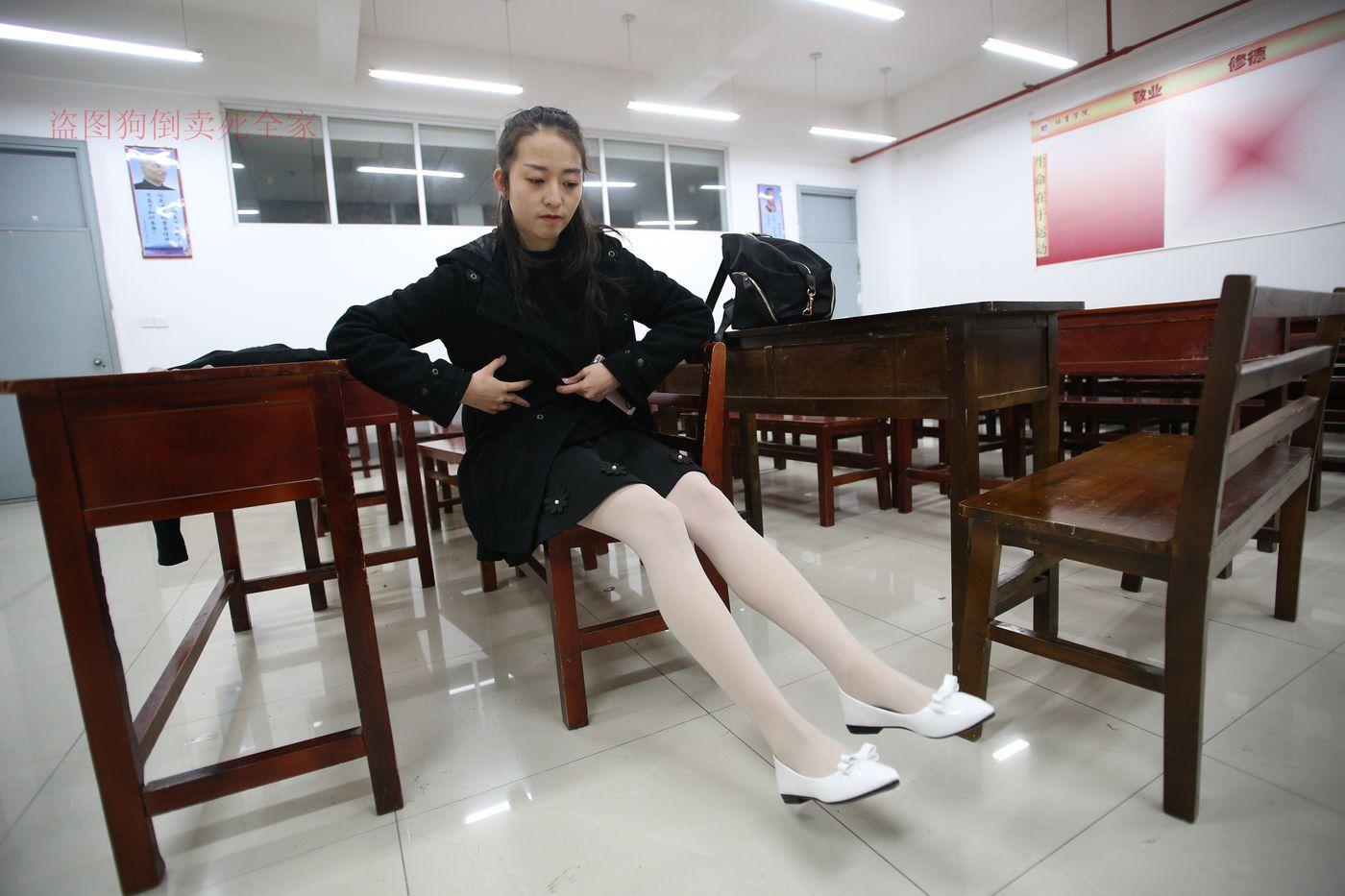 Z系列-大西瓜爱牙膏 Z4-4 教室电梯白袜 [2][168P]插图4