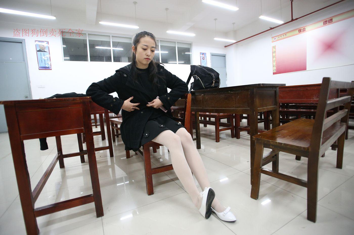 Z系列-大西瓜爱牙膏 Z4-4 教室电梯白袜 [2][168P]插图6