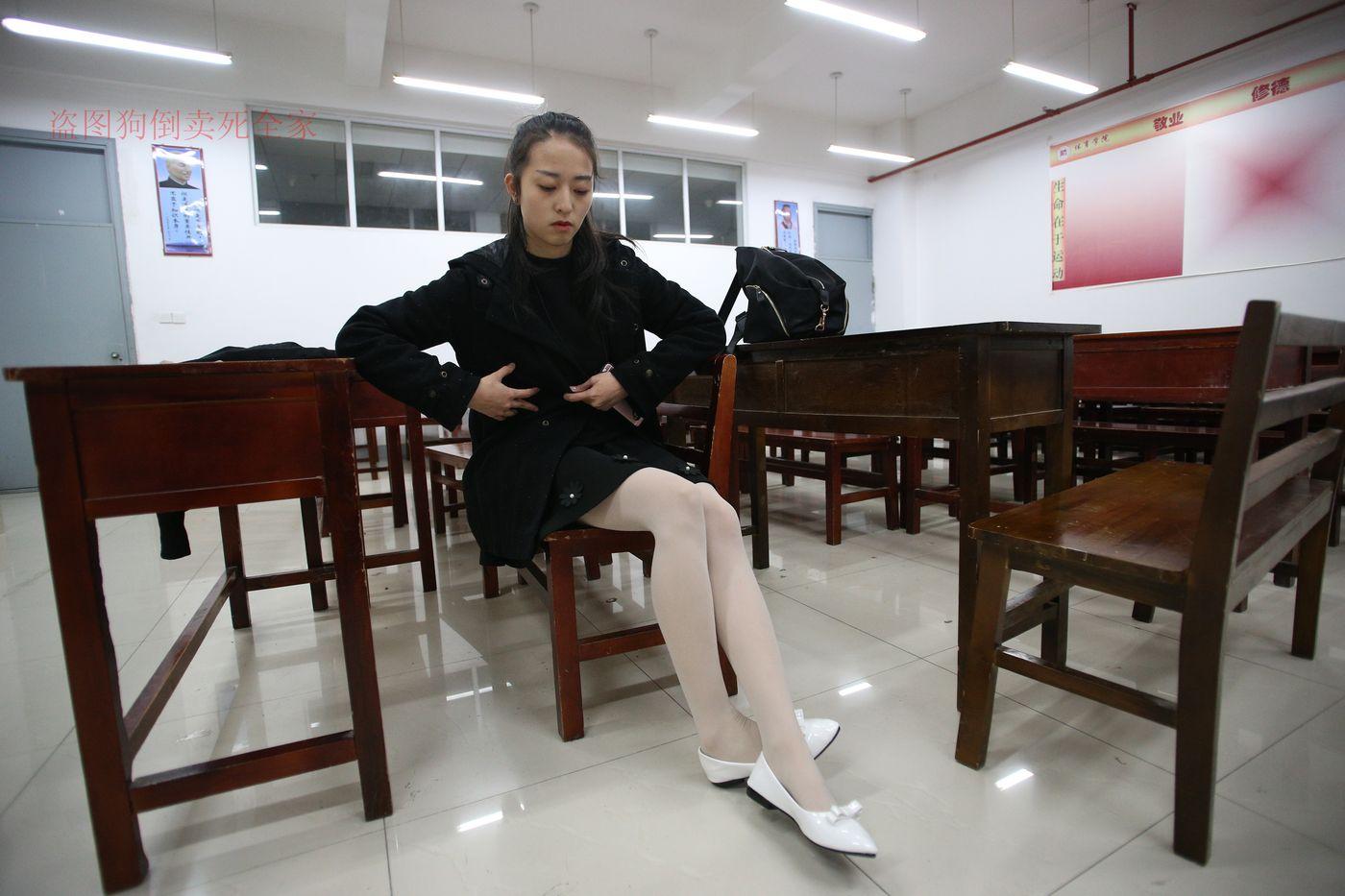 Z系列-大西瓜爱牙膏 Z4-4 教室电梯白袜 [2][168P]插图8