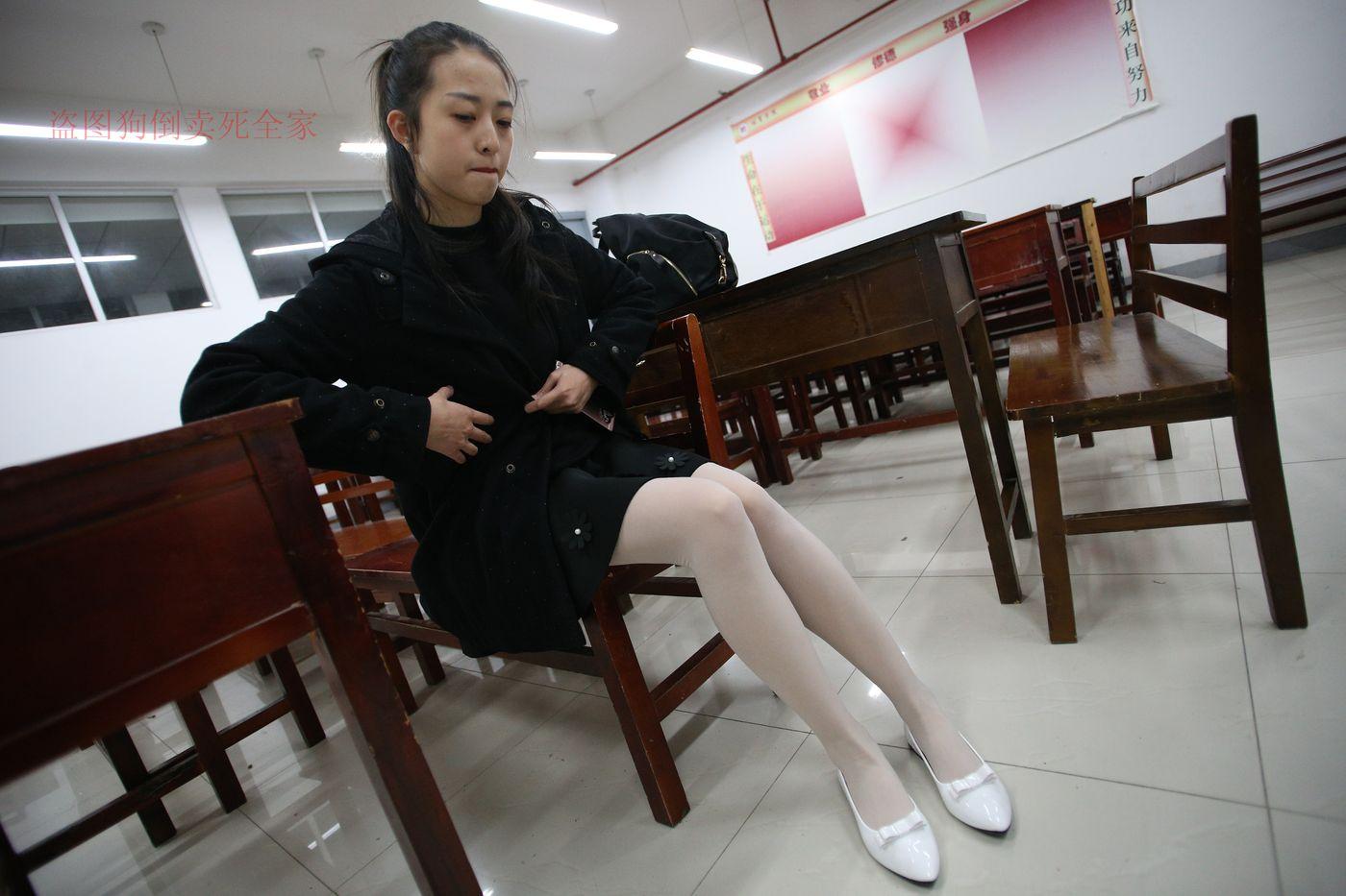 Z系列-大西瓜爱牙膏 Z4-4 教室电梯白袜 [2][168P]插图