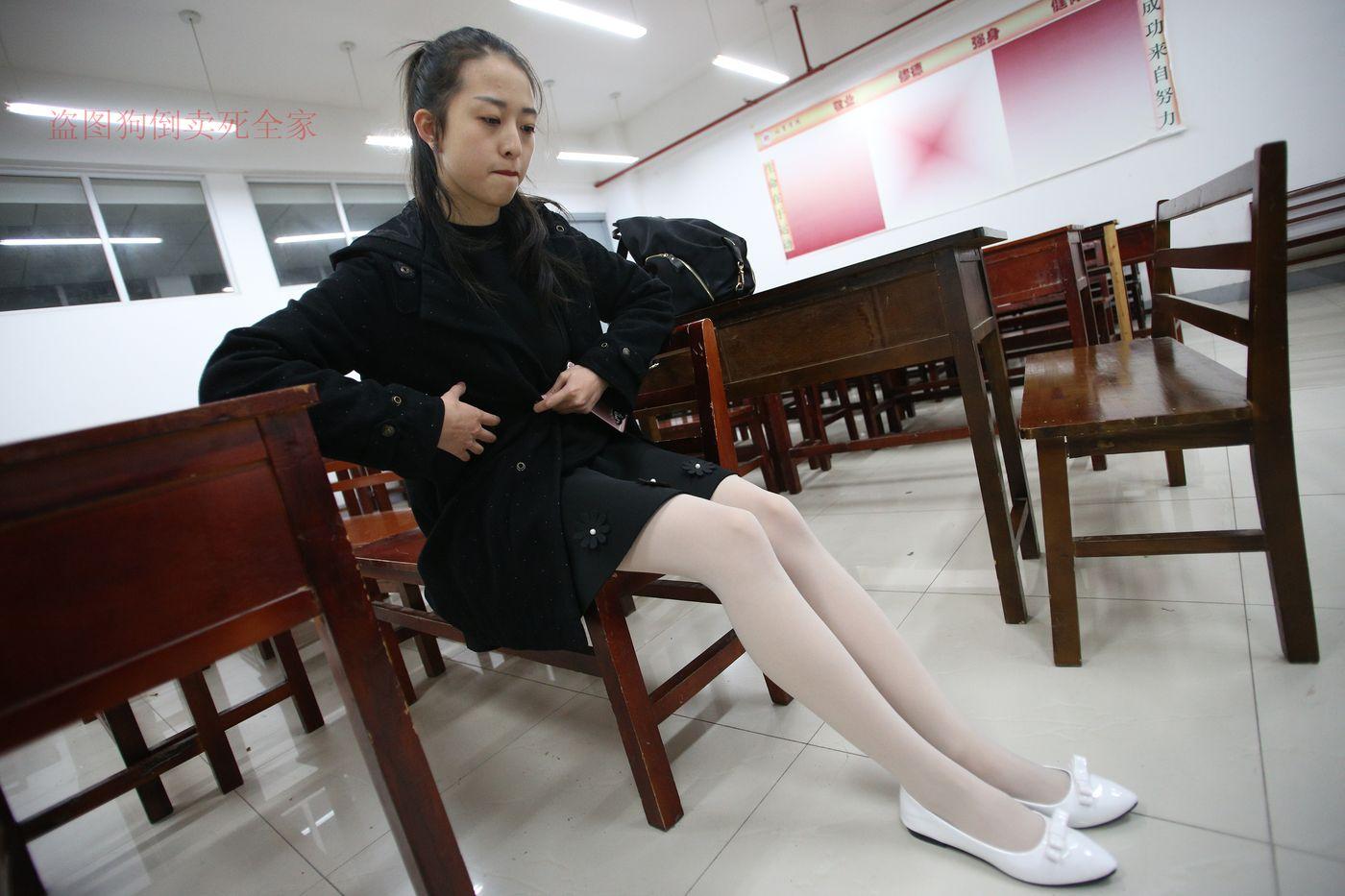 Z系列-大西瓜爱牙膏 Z4-4 教室电梯白袜 [2][168P]插图1