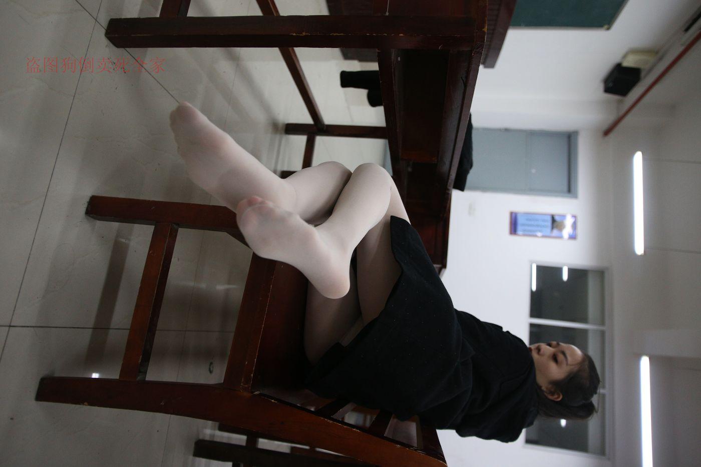 Z系列-大西瓜爱牙膏 Z4-4 教室电梯白袜 [2][168P]插图2