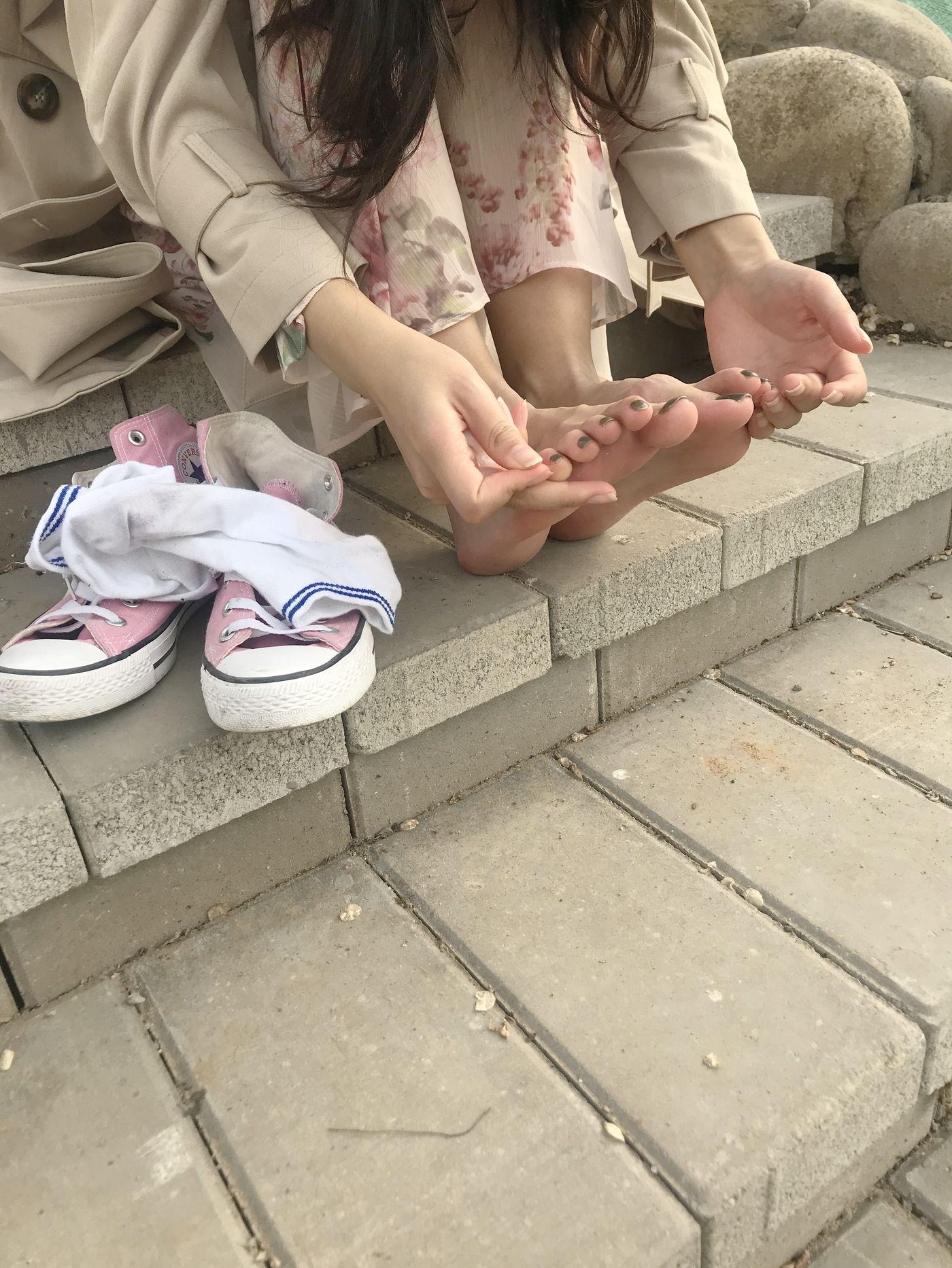 安乔乔 NO.005 仙女肉脚底 [108P]插图2