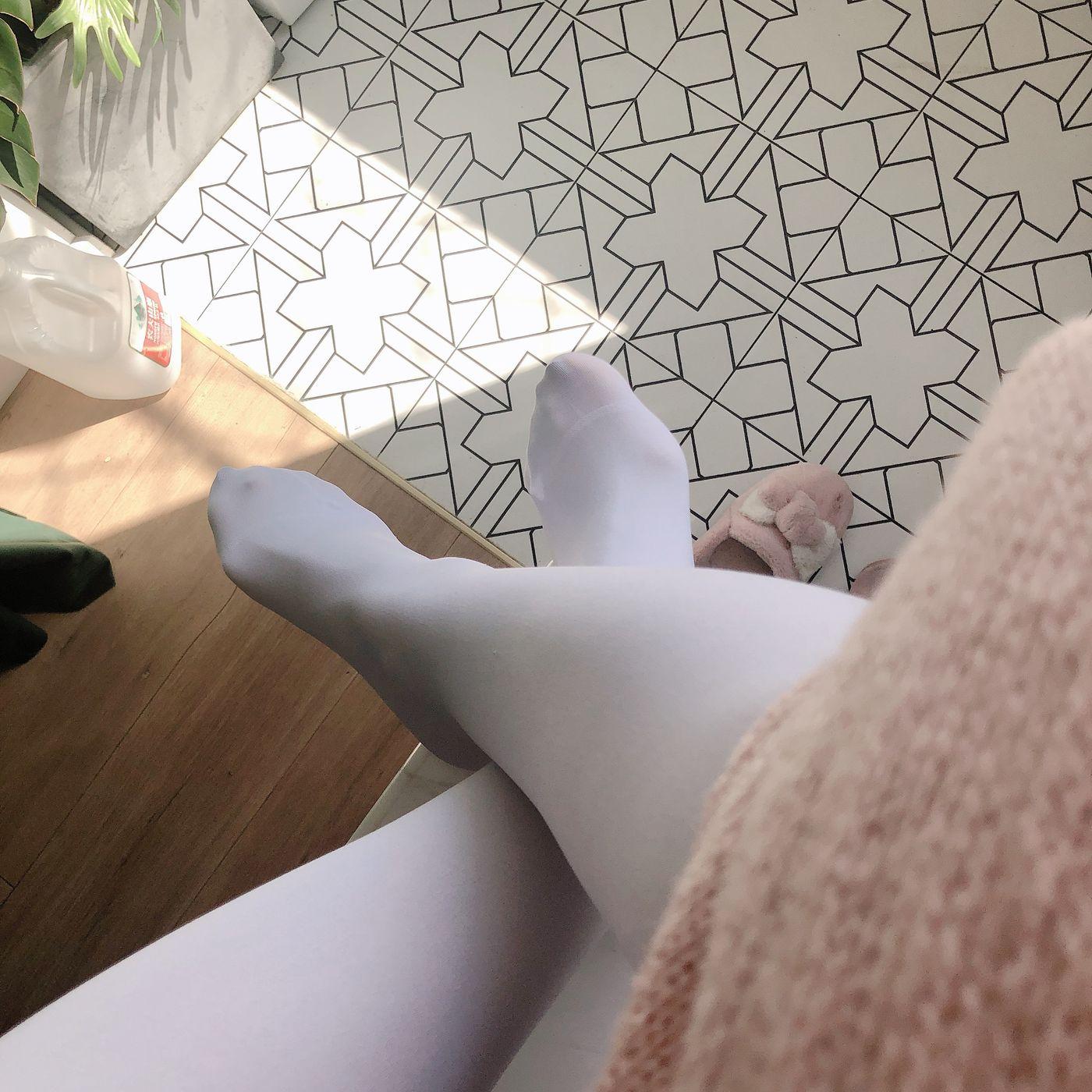 安乔乔 NO.004 白丝袜 [89P]插图9