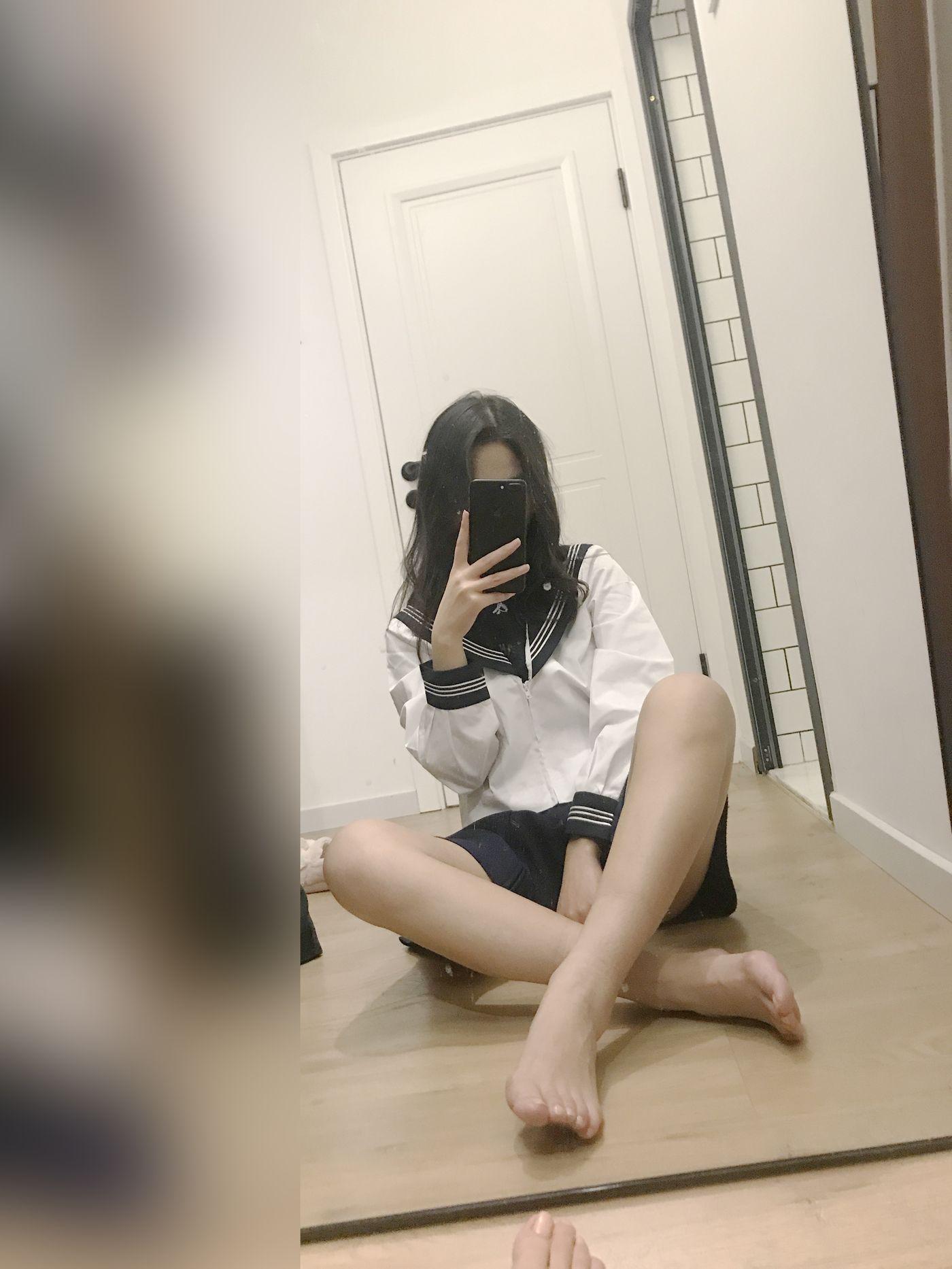 安乔乔 NO.006 学姐来了 [124P]插图1