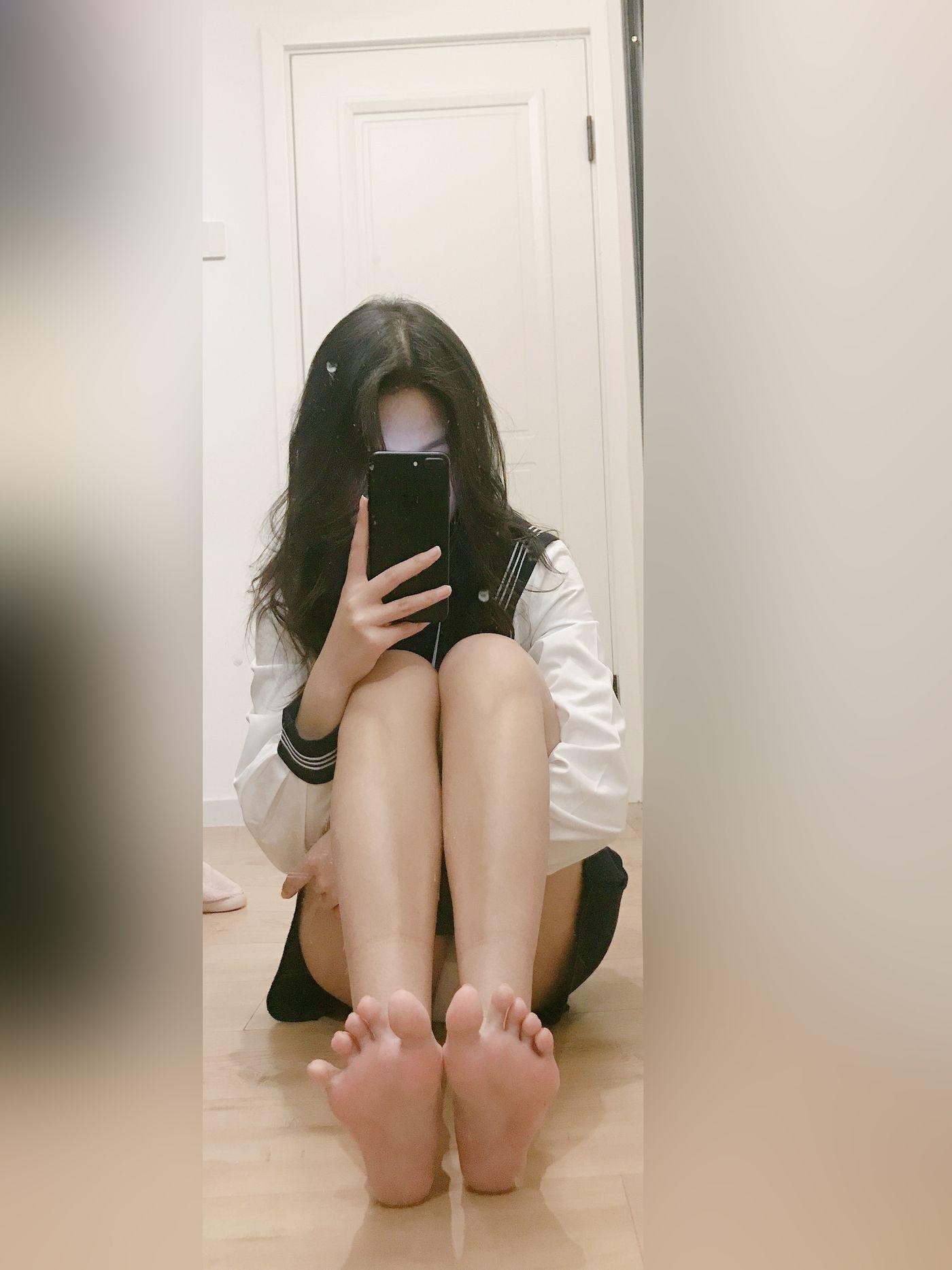 安乔乔 NO.006 学姐来了 [124P]插图1