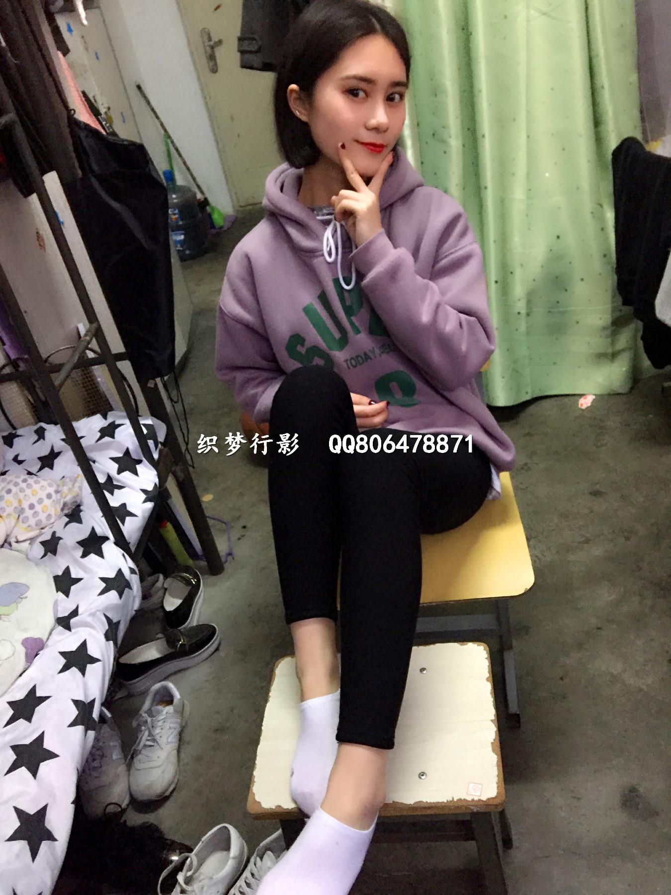 织梦行影 NO.008 又见宿舍白船袜 [96P]插图1