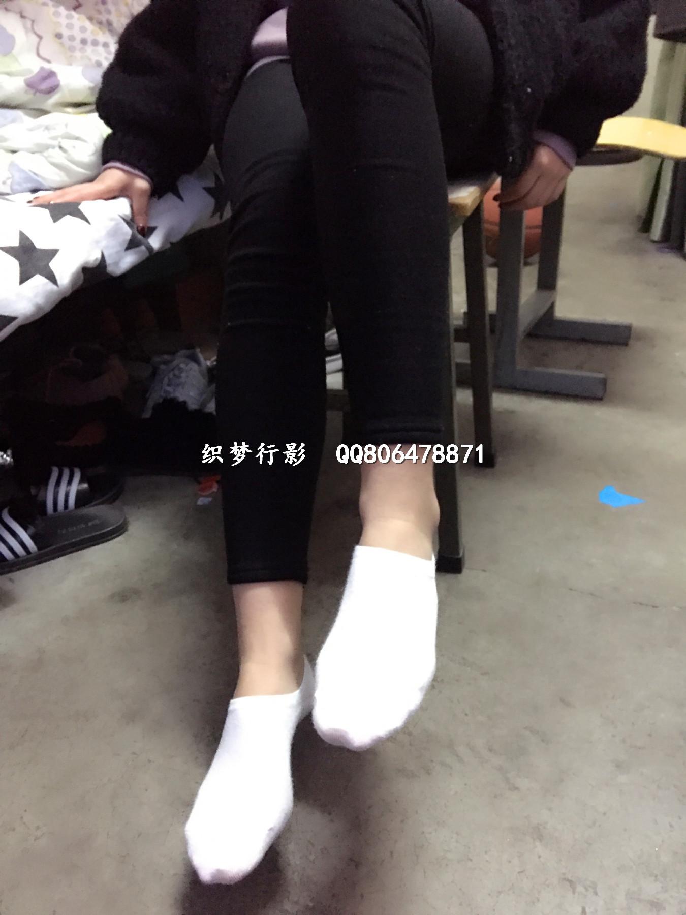 织梦行影 NO.008 又见宿舍白船袜 [96P]插图9