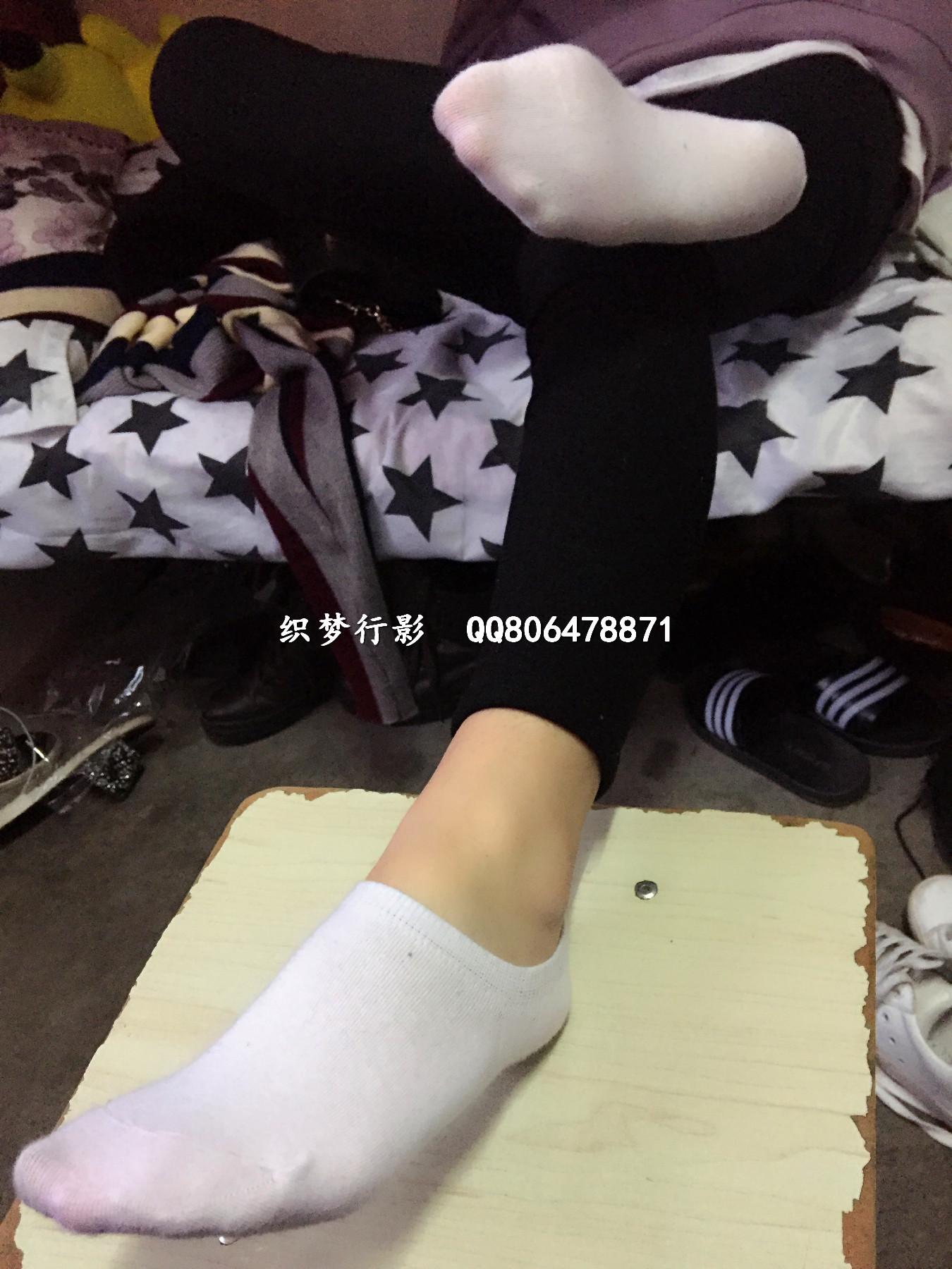 织梦行影 NO.008 又见宿舍白船袜 [96P]插图1