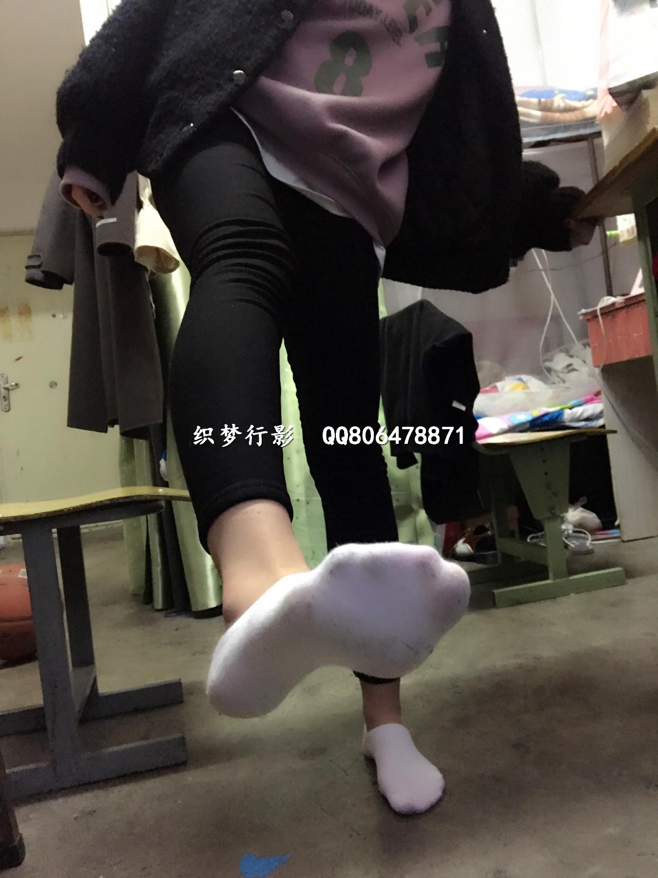 织梦行影 NO.008 又见宿舍白船袜 [96P]插图9