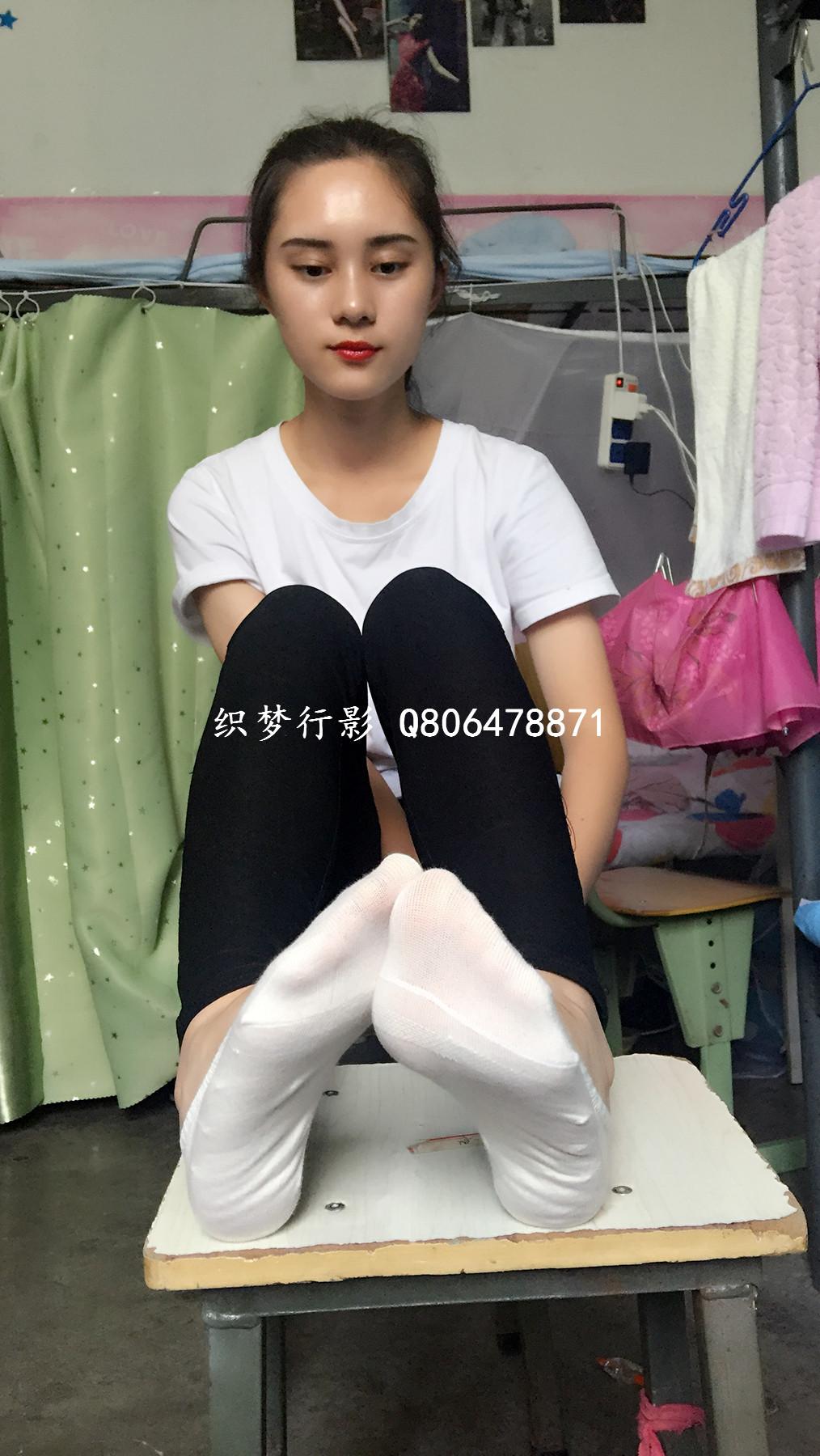 织梦行影 NO.007 宿舍白袜 [97P]插图5