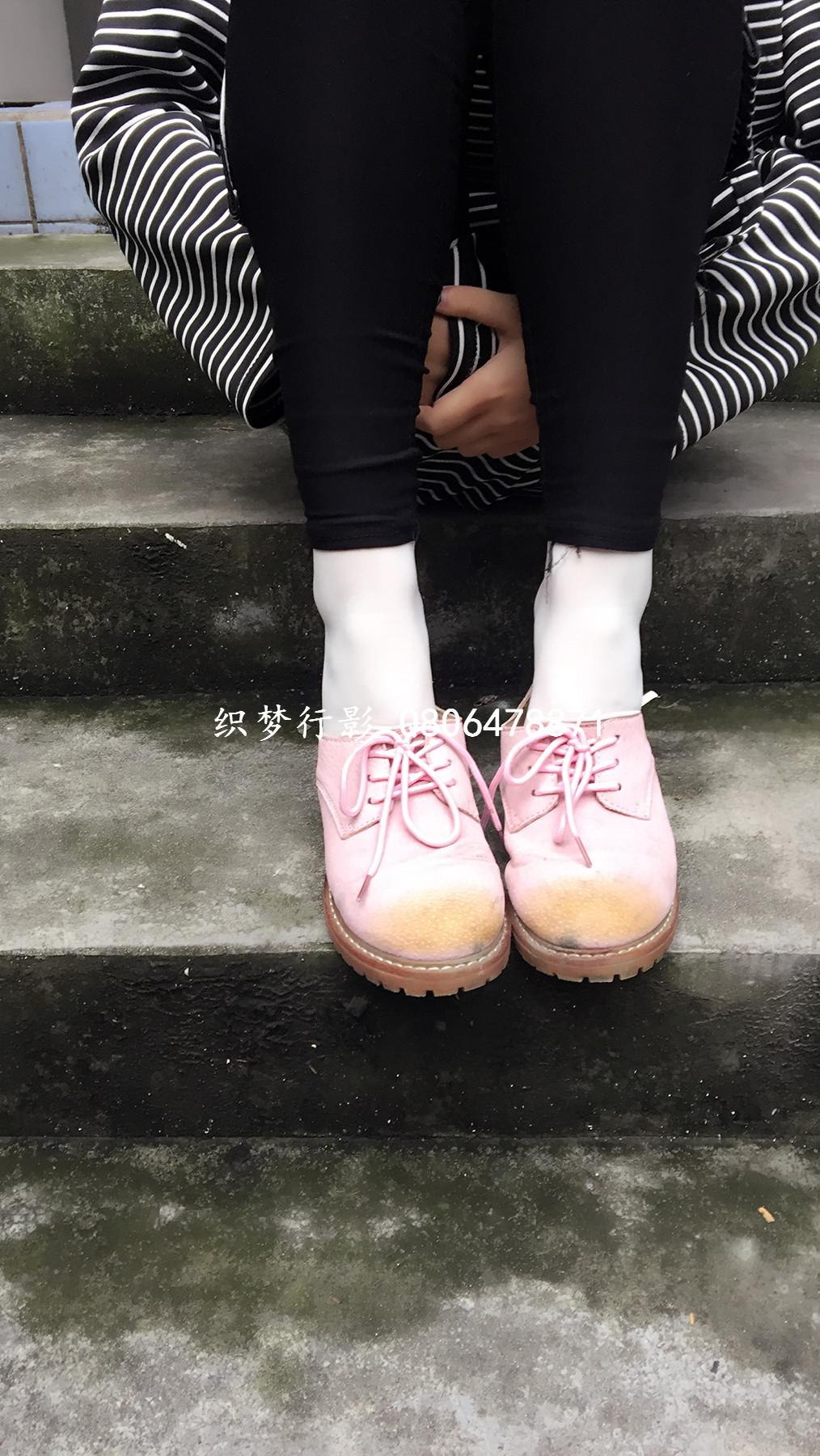 织梦行影 NO.007 宿舍白袜 [97P]插图3