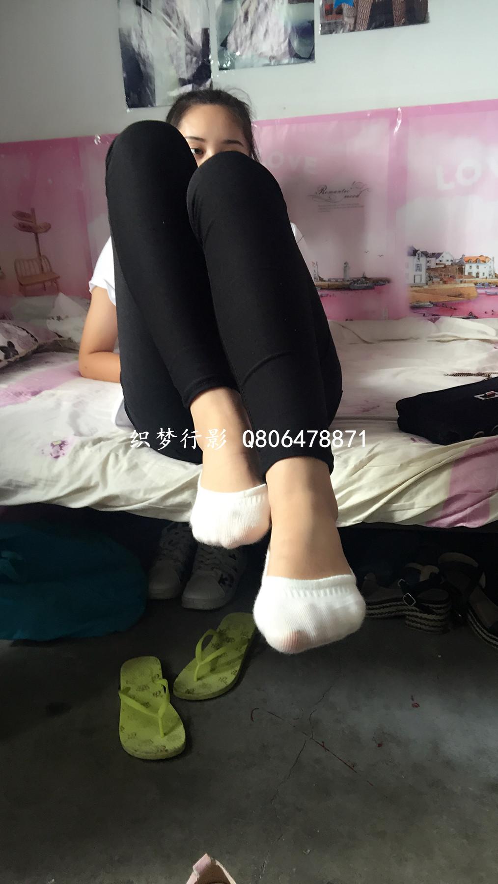织梦行影 NO.007 宿舍白袜 [97P]插图