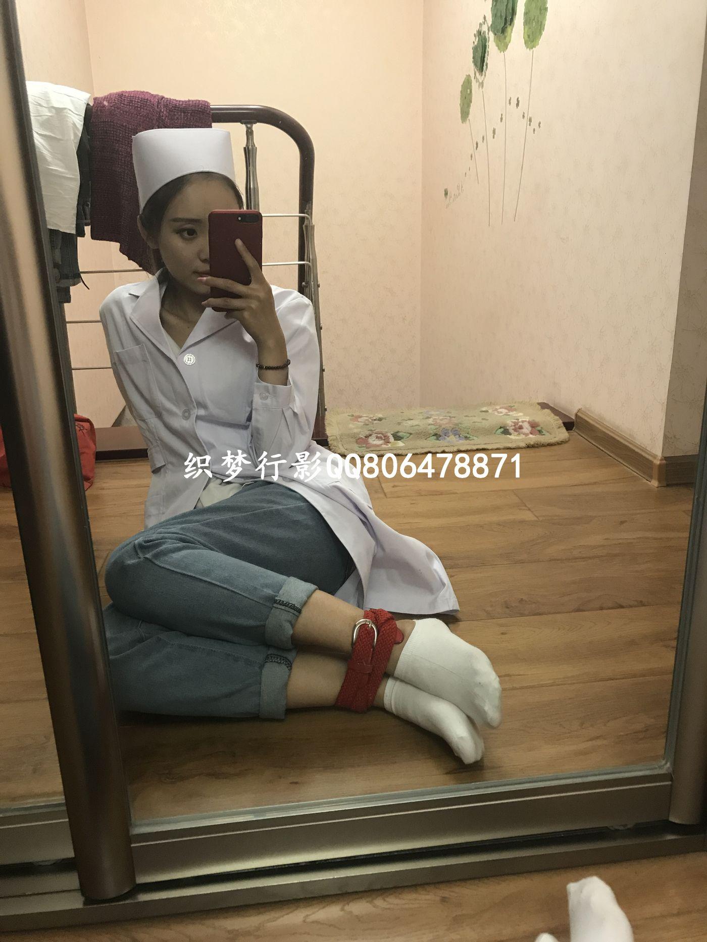 织梦行影 NO.003 护士服棉袜 [76P]插图
