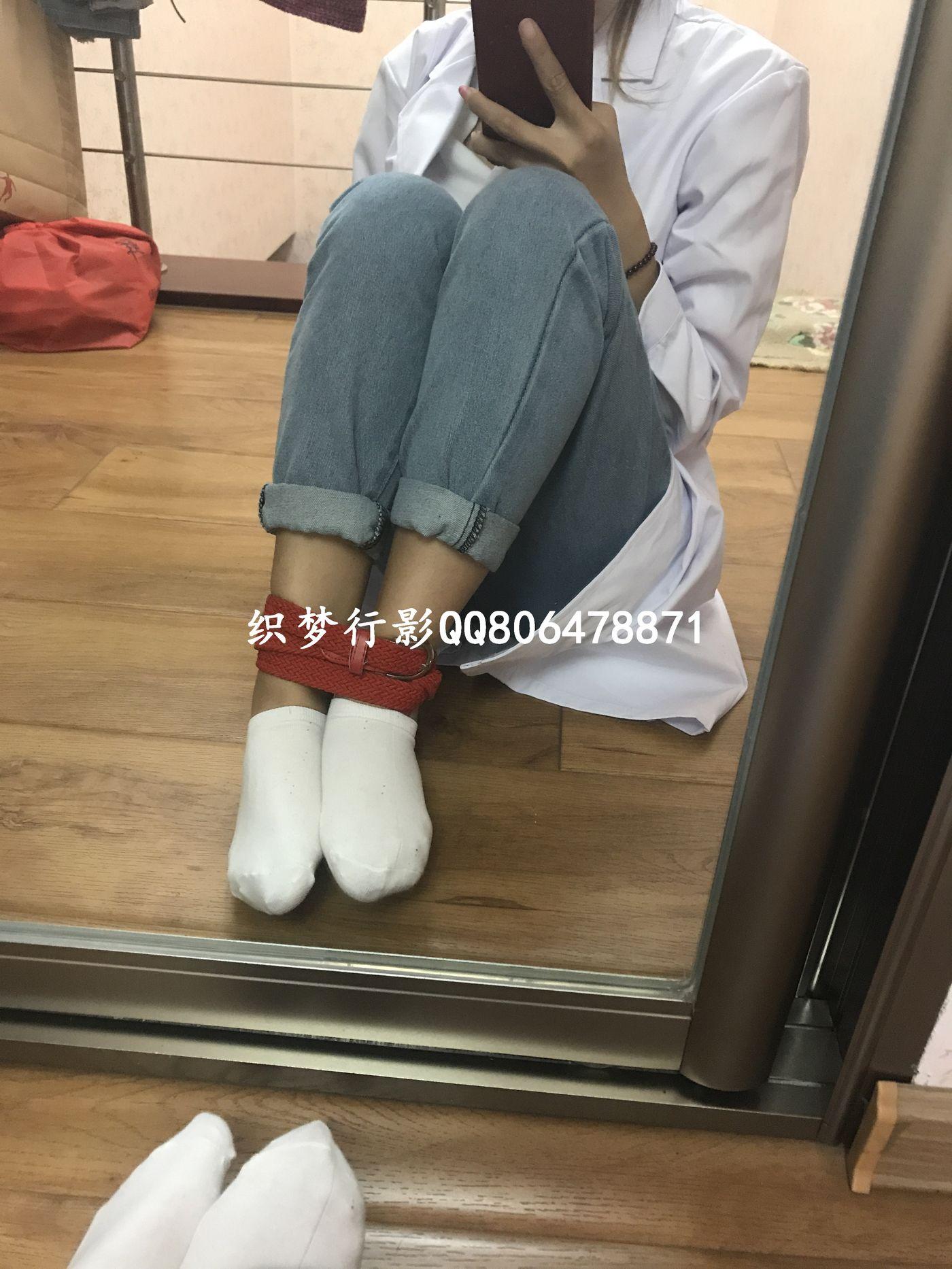 织梦行影 NO.003 护士服棉袜 [76P]插图4