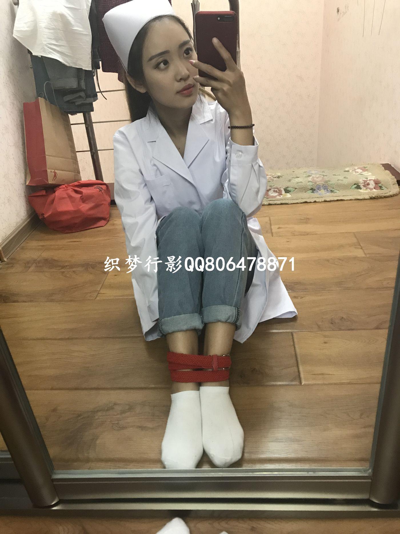 织梦行影 NO.003 护士服棉袜 [76P]插图7