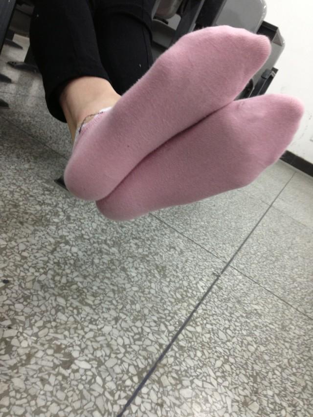 织梦行影 NO.028 教室棉袜帆布鞋 [113P]插图1