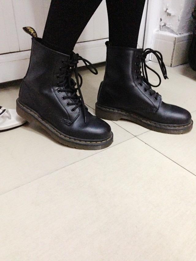 织梦行影 NO.029 宿舍棉袜马丁靴 [48P]插图1