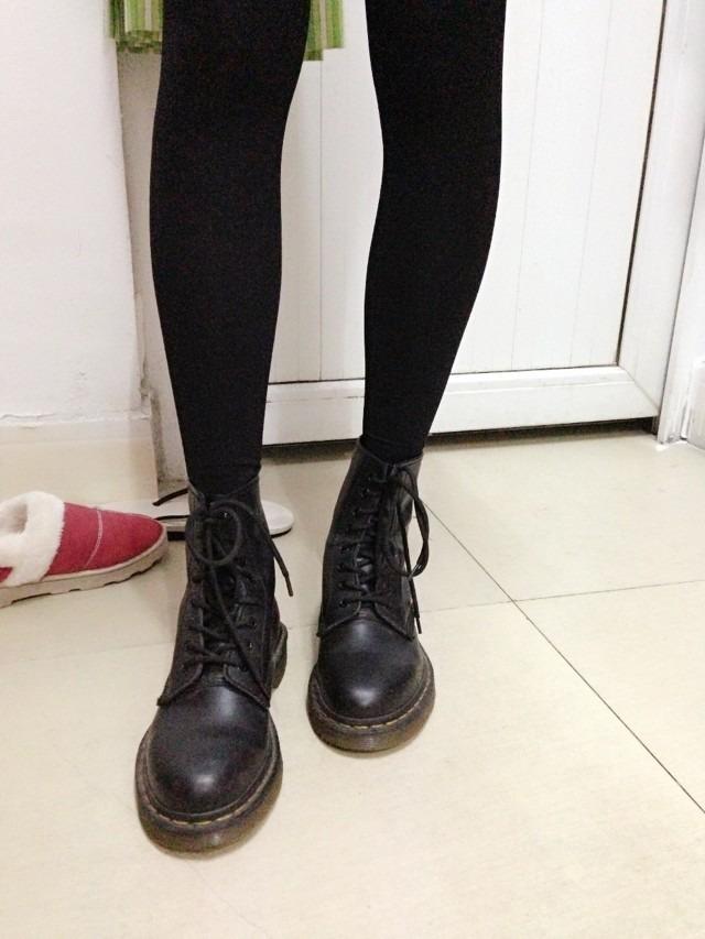 织梦行影 NO.029 宿舍棉袜马丁靴 [48P]插图4