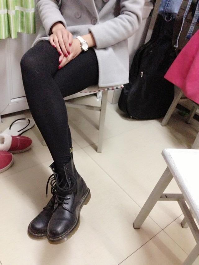 织梦行影 NO.029 宿舍棉袜马丁靴 [48P]插图7