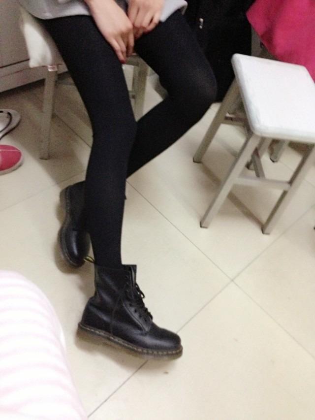 织梦行影 NO.029 宿舍棉袜马丁靴 [48P]插图4