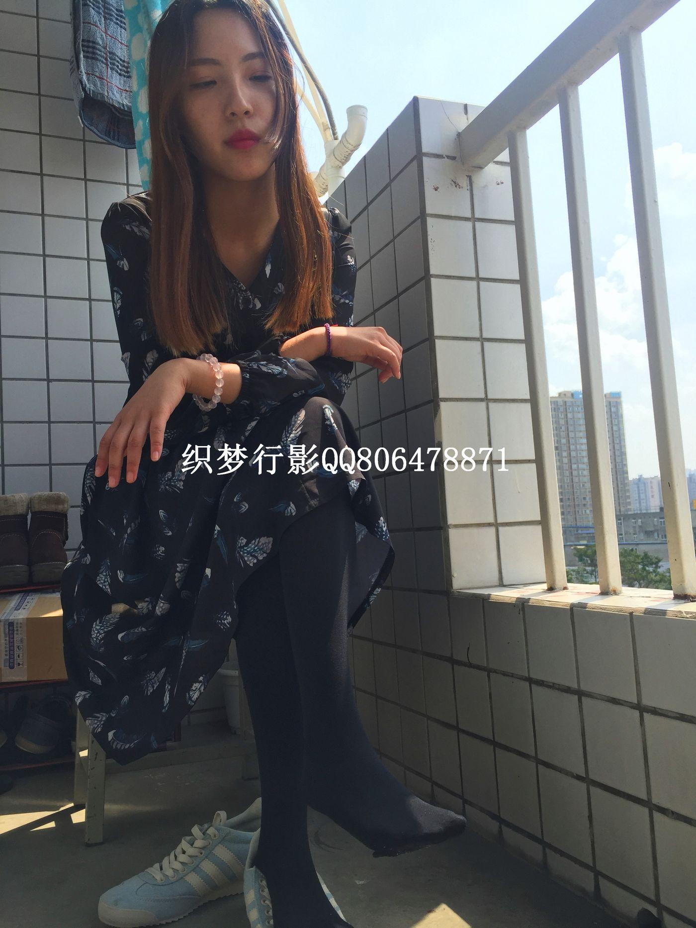 织梦行影 NO.002 晶晶厚黑丝 [59P]插图2