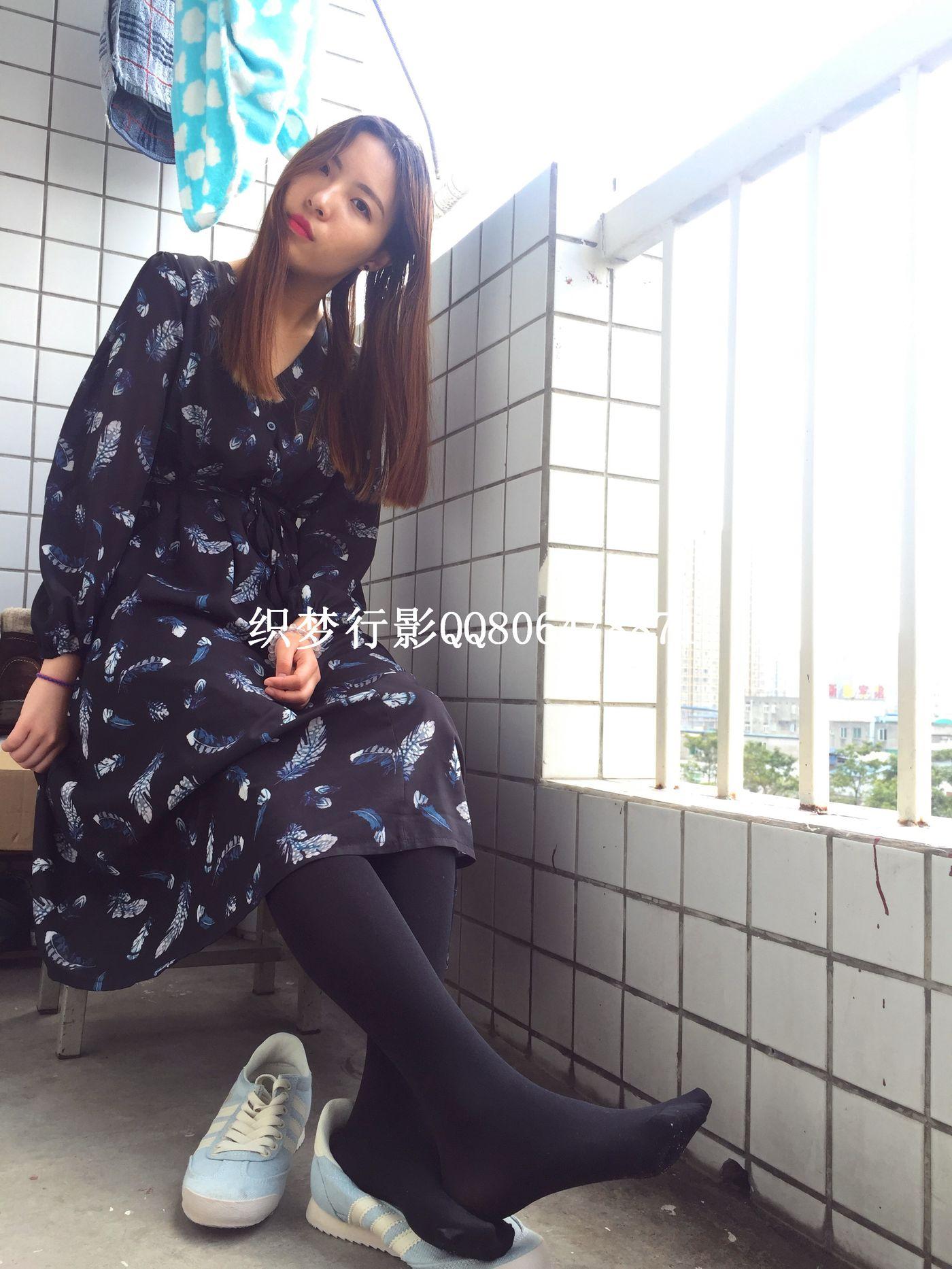 织梦行影 NO.002 晶晶厚黑丝 [59P]插图4