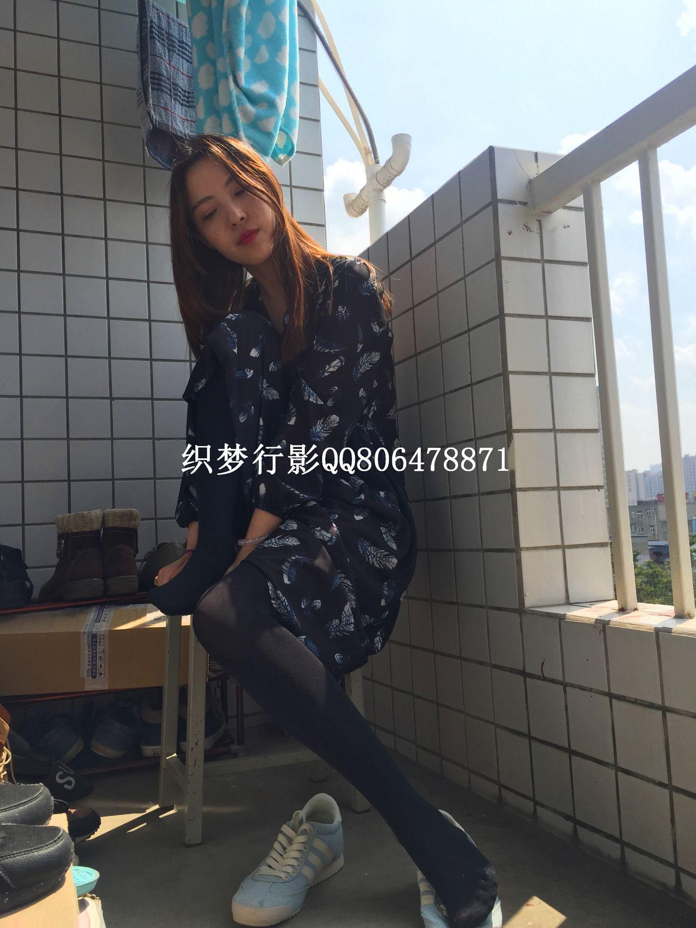 织梦行影 NO.002 晶晶厚黑丝 [59P]插图1
