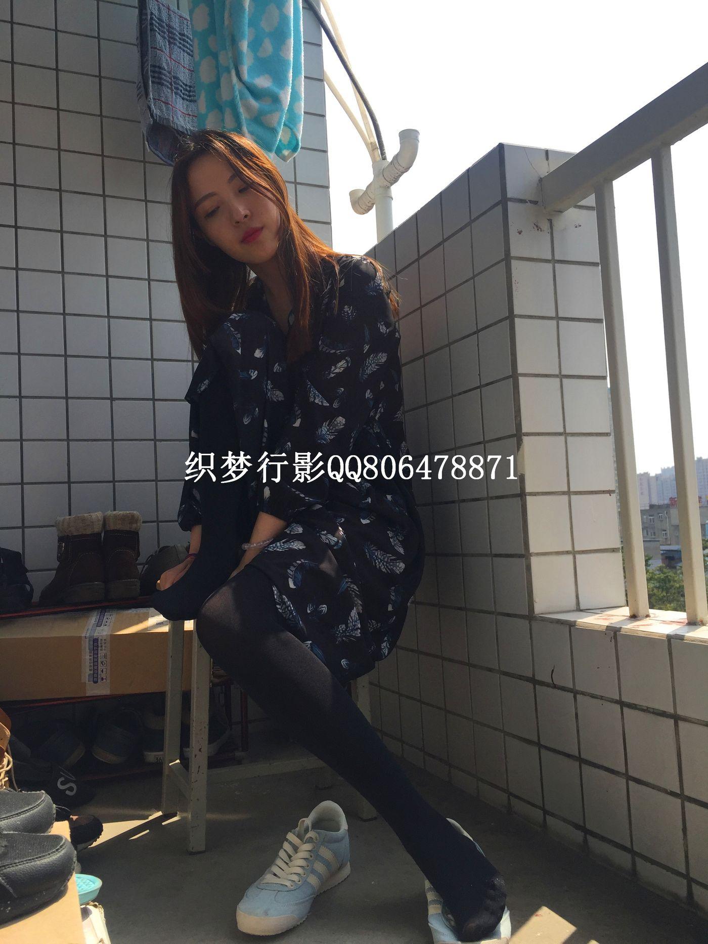 织梦行影 NO.002 晶晶厚黑丝 [59P]插图4