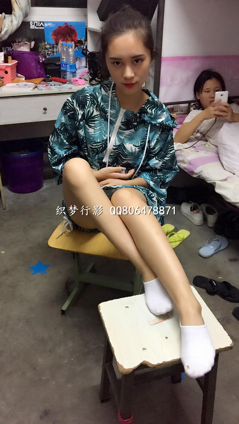 织梦行影 NO.006 宿舍船袜 [69P]插图2